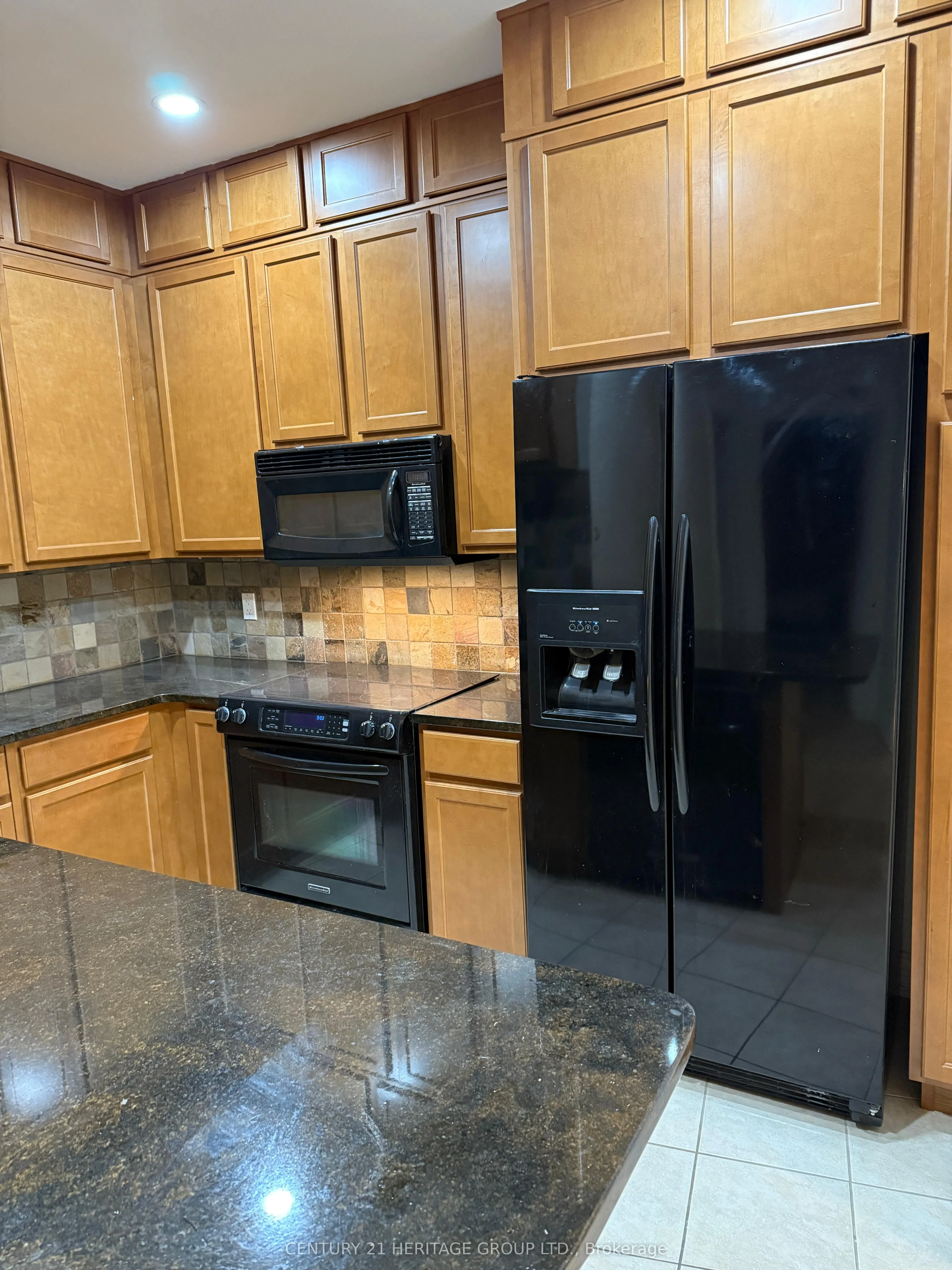 1225 Riverside Drive W, #305