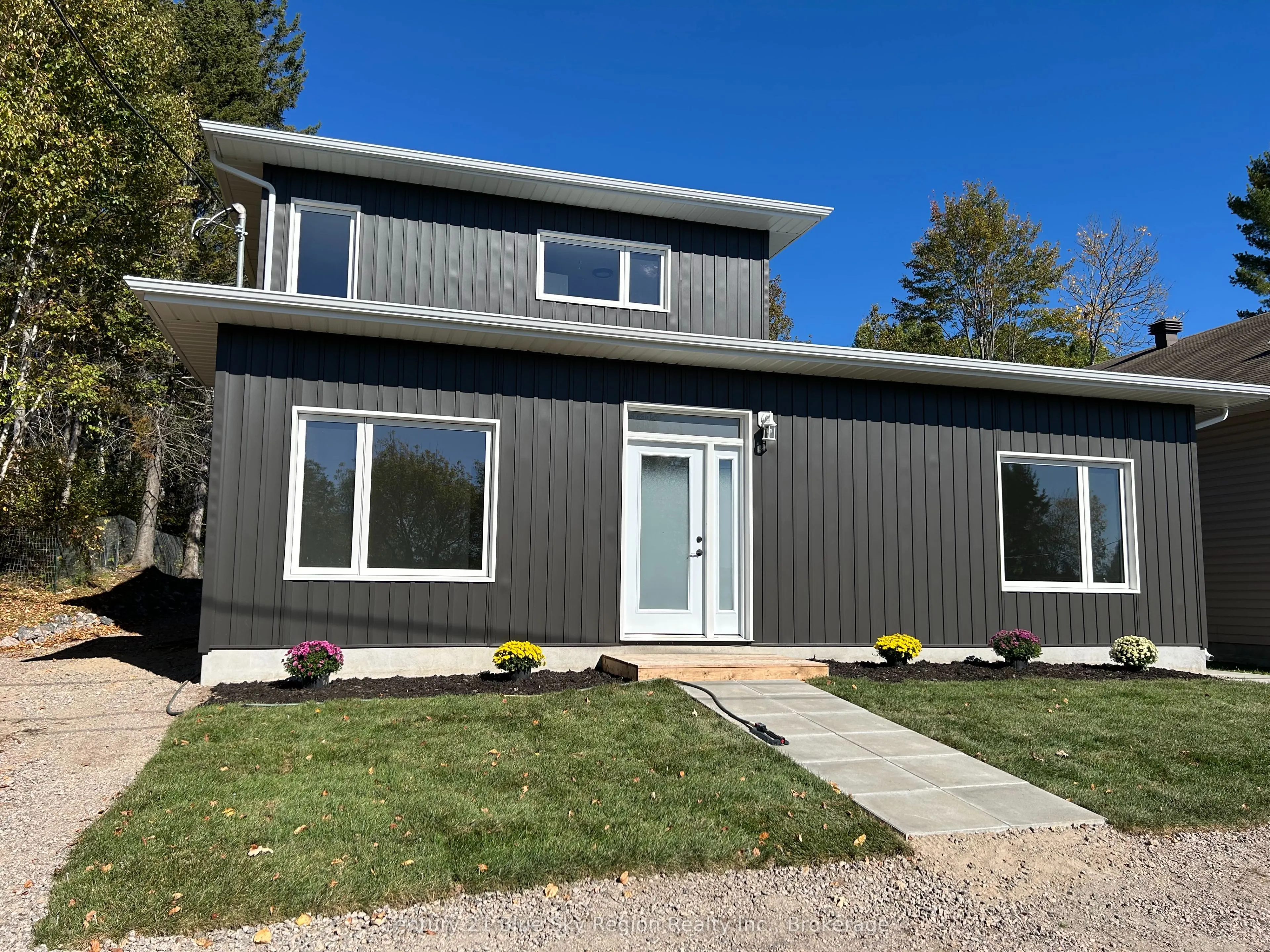 16 Birch Street