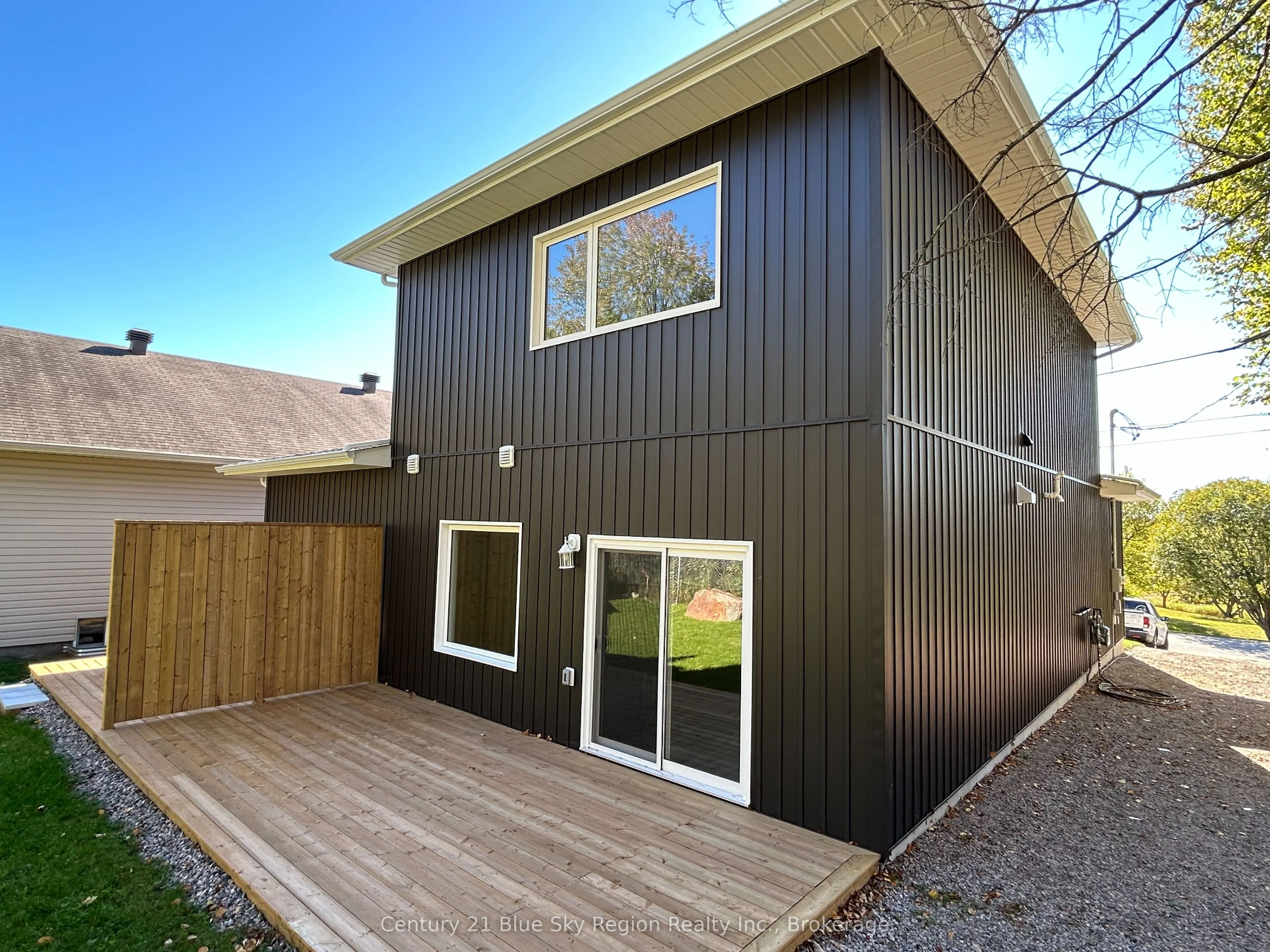 16 Birch Street
