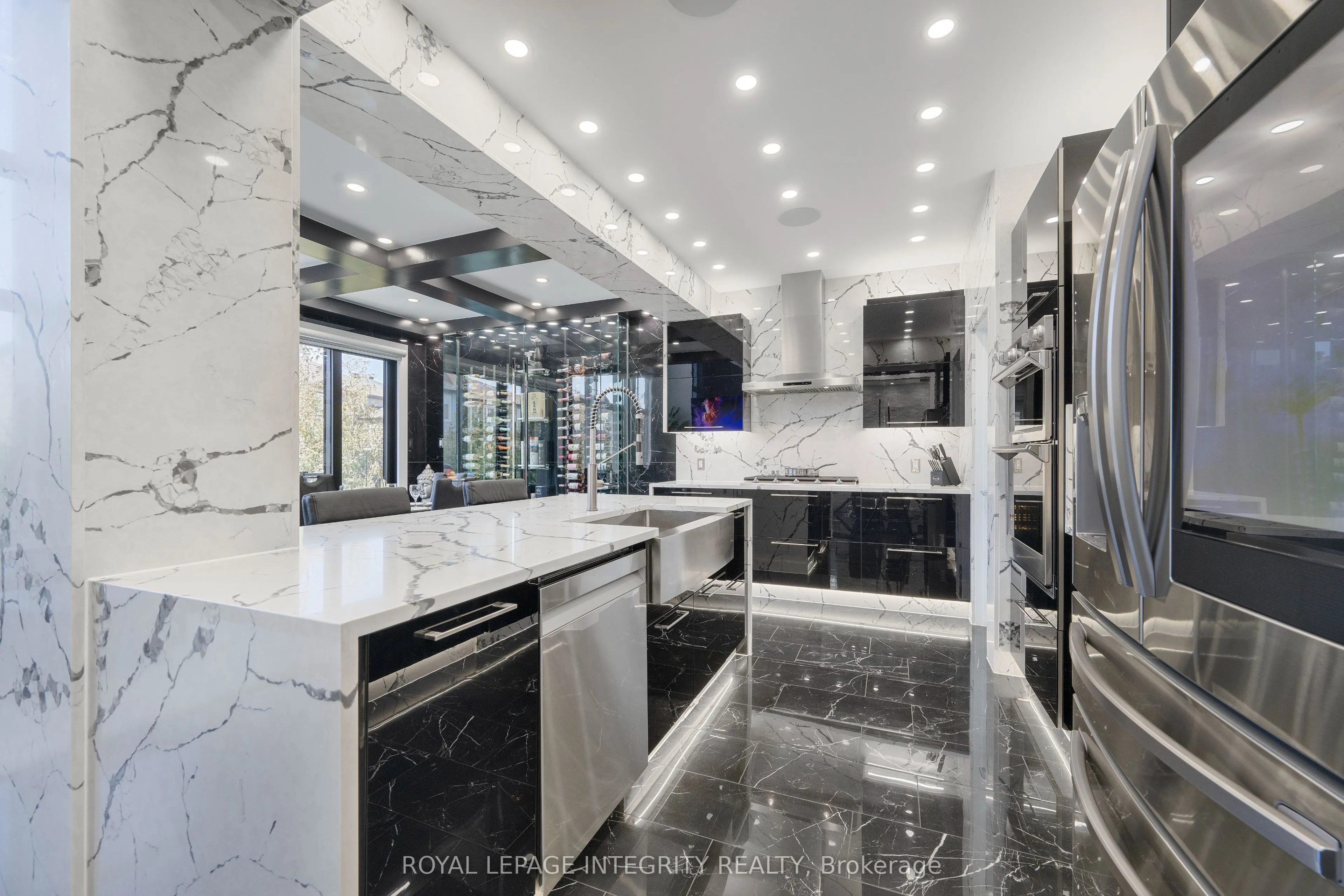 232 Condado Crescent