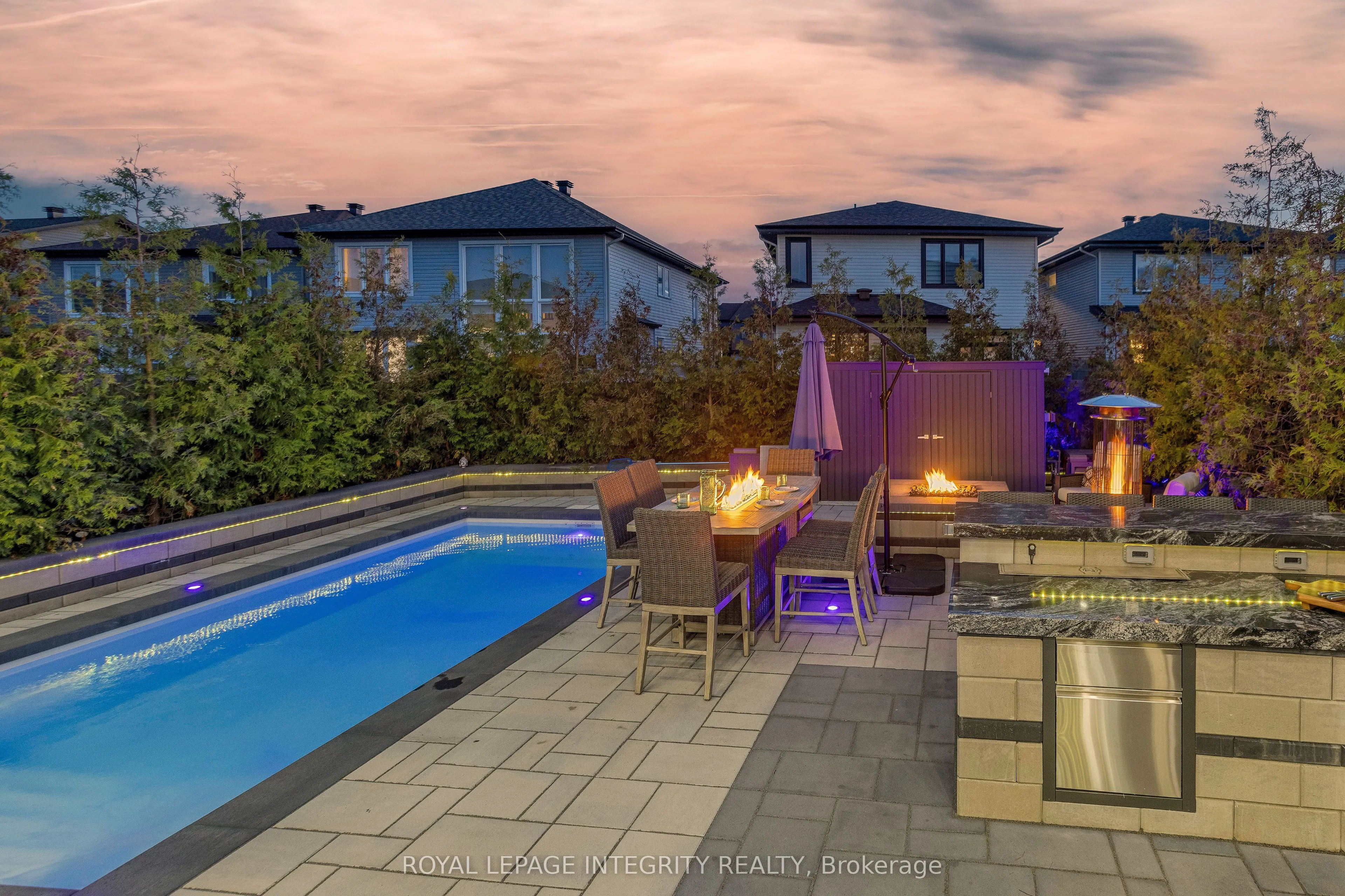 232 Condado Crescent