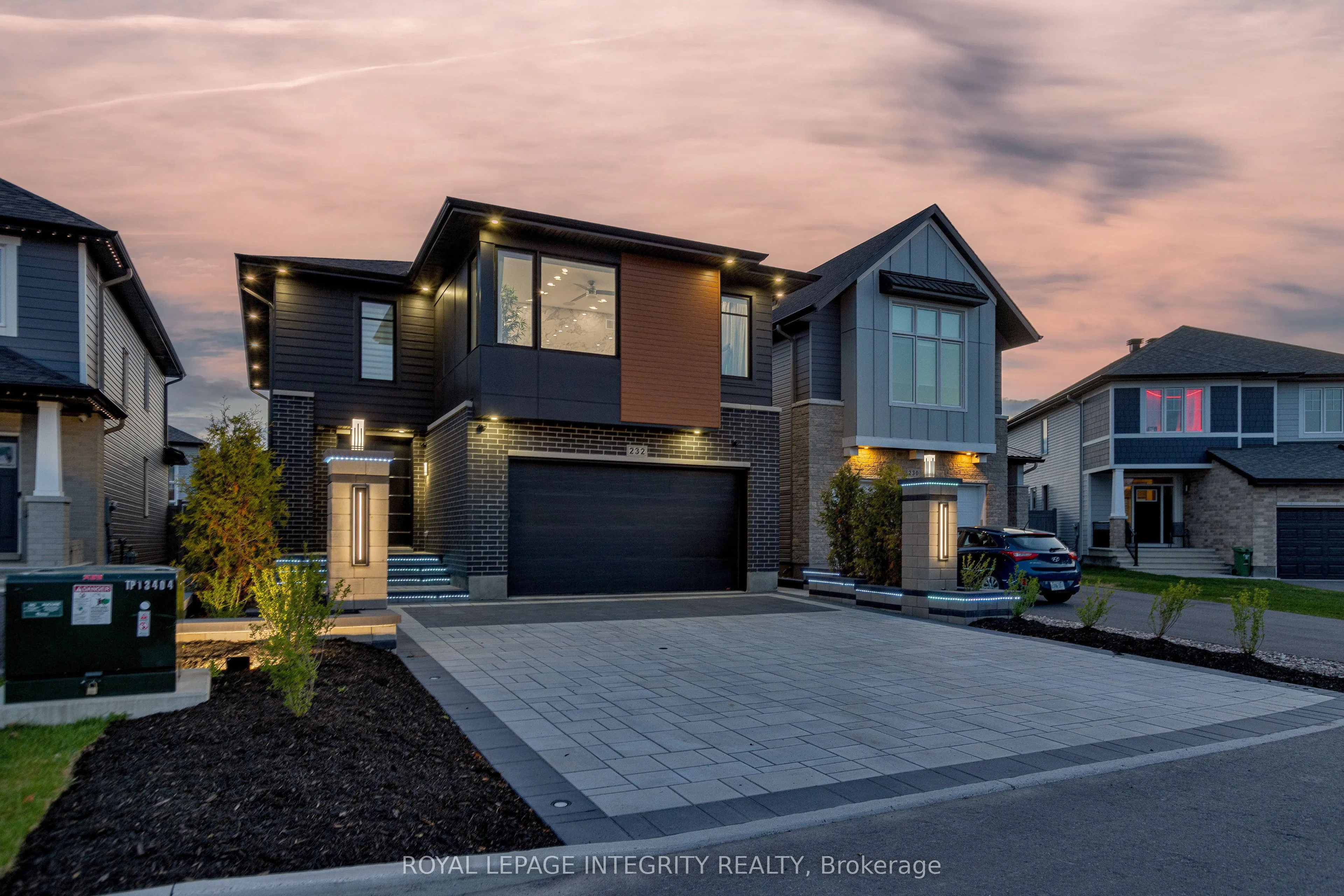 232 Condado Crescent