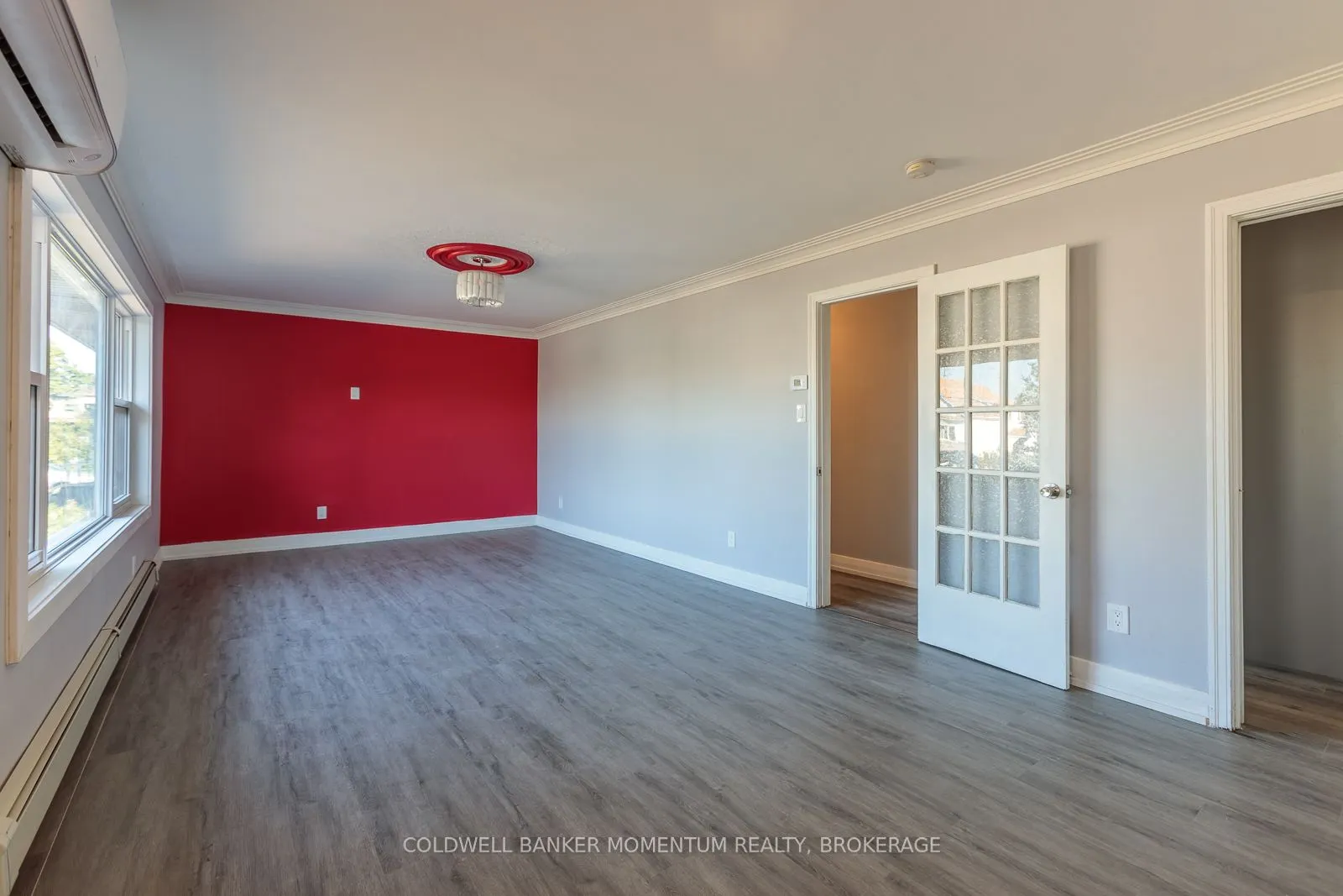 2 Foley Crescent