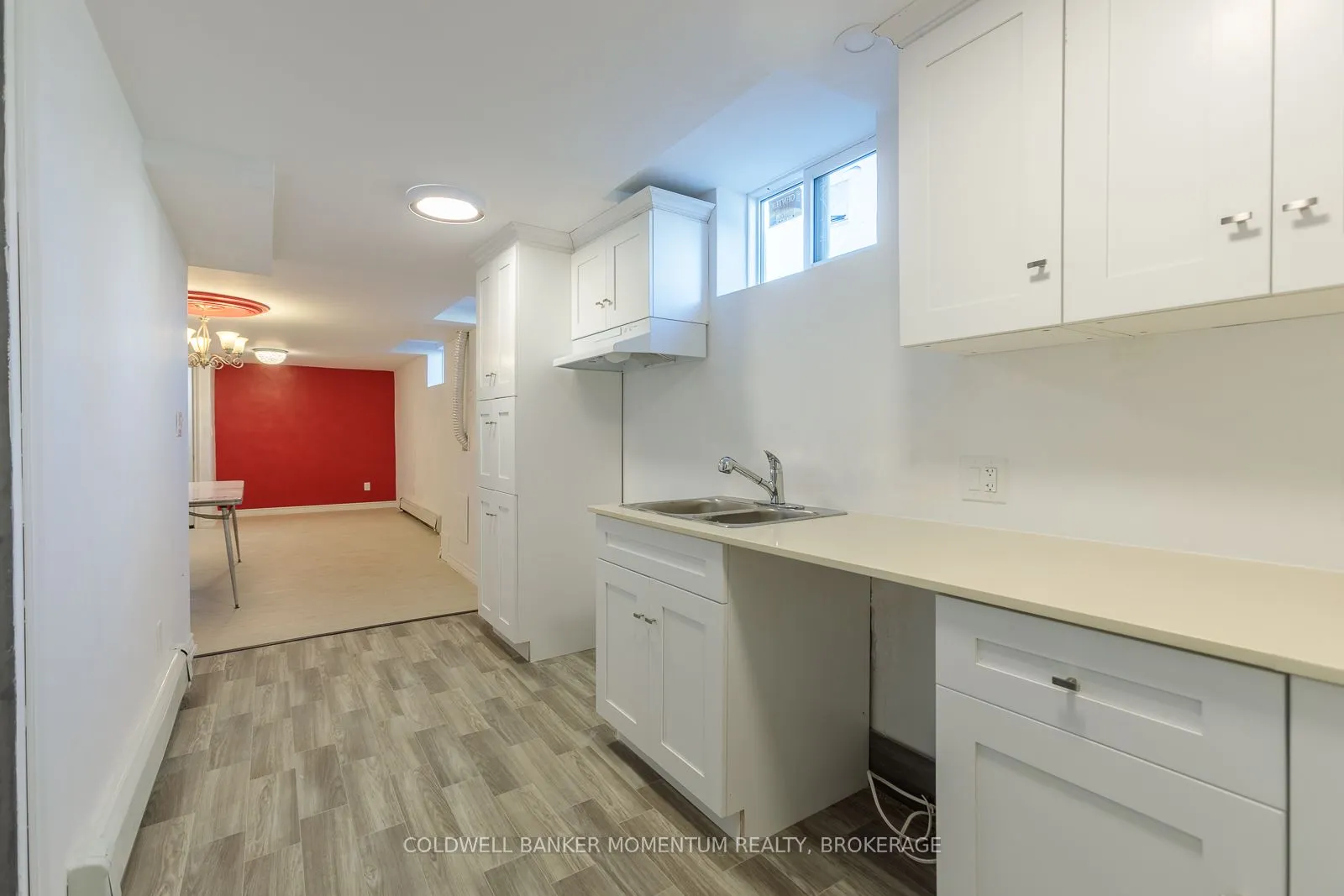 2 Foley Crescent