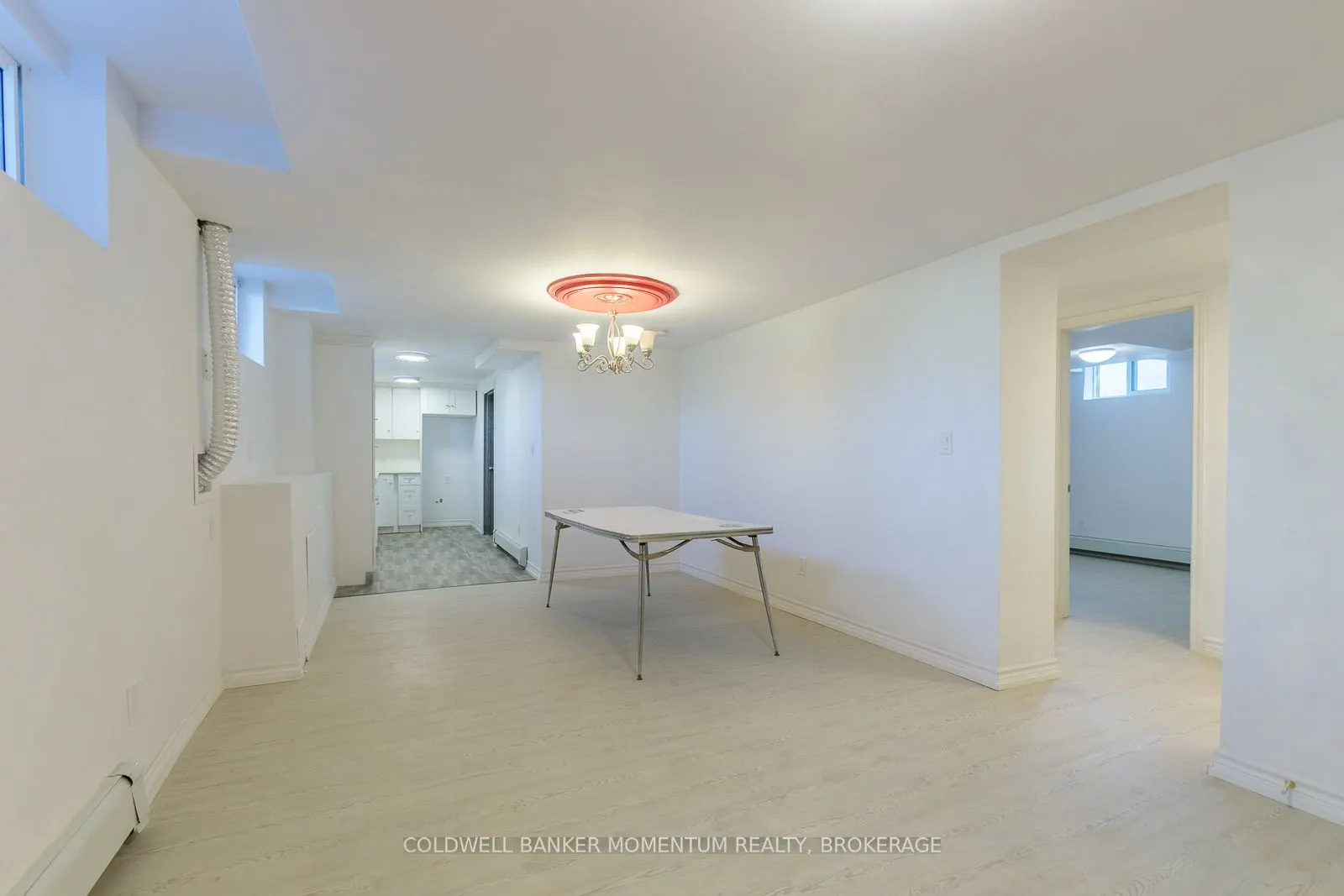 2 Foley Crescent
