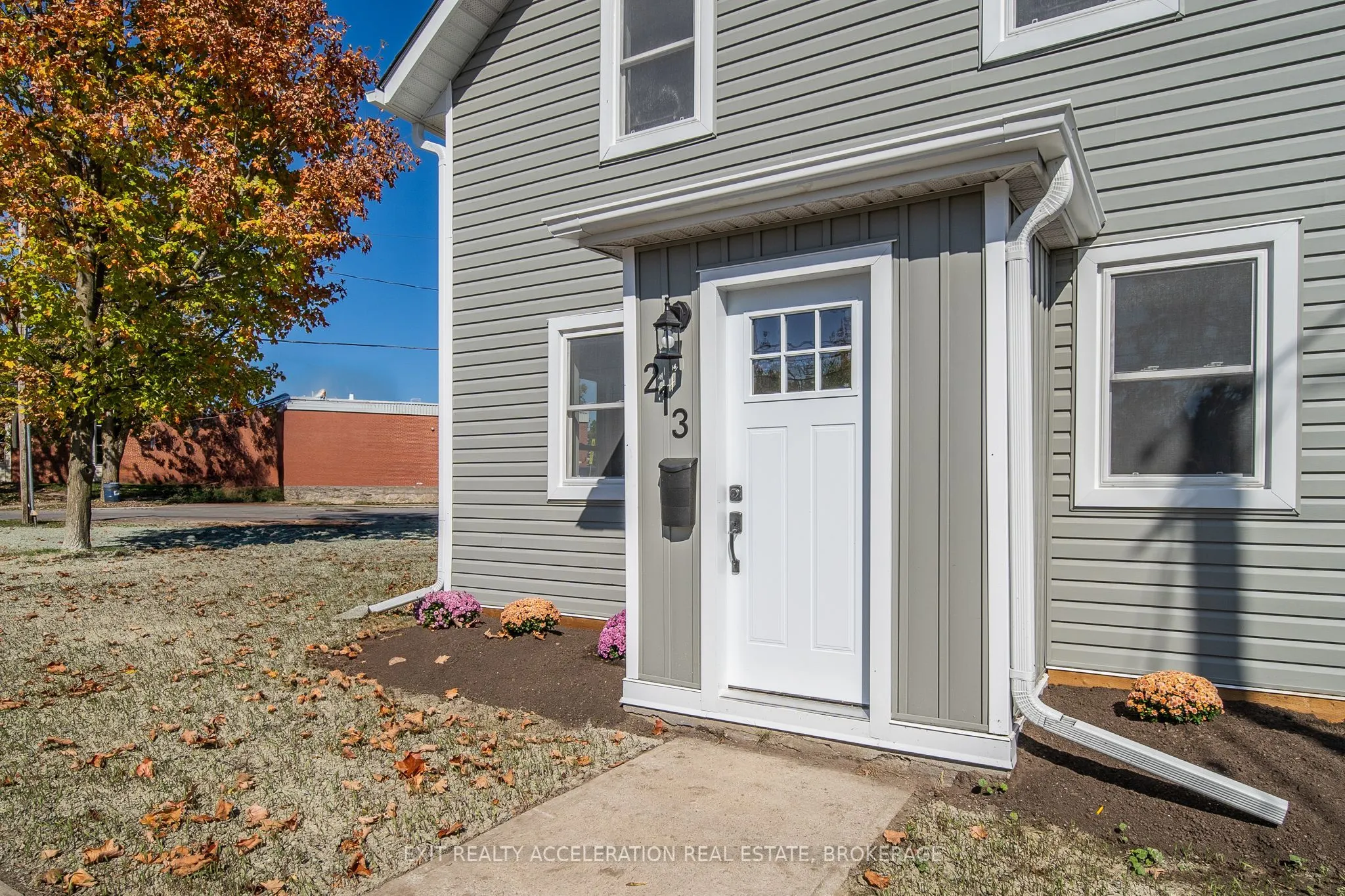 213 Belleville Road