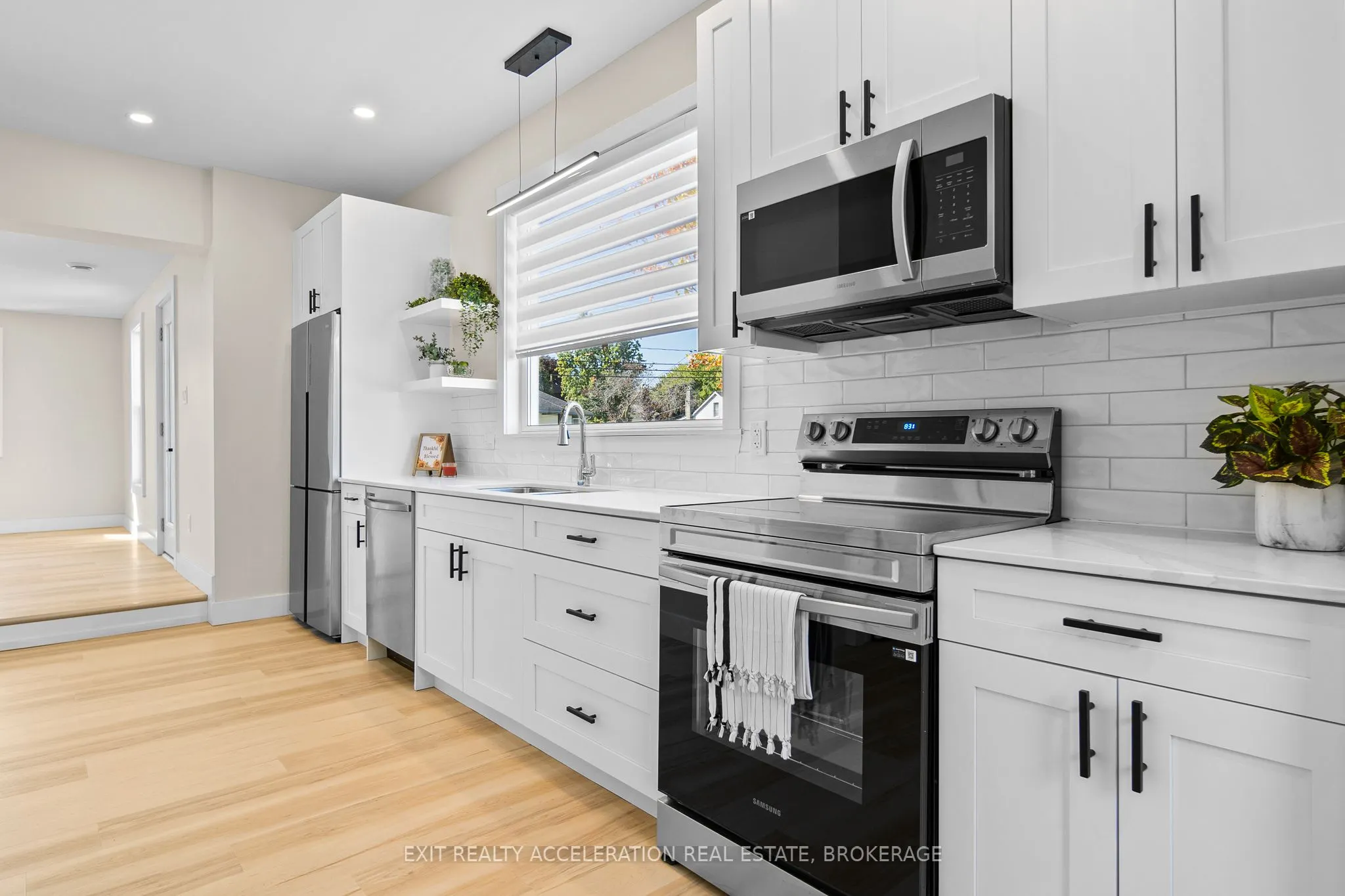 213 Belleville Road