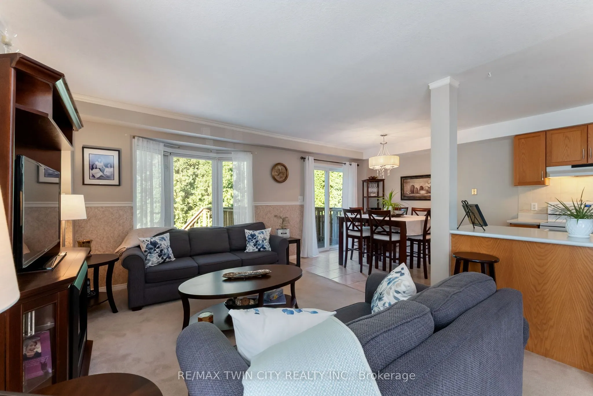 346 Highland Road W, #44
