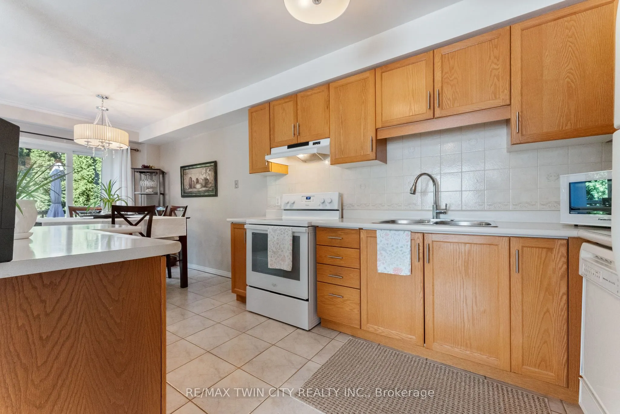 346 Highland Road W, #44