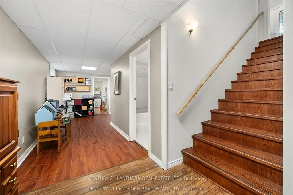 1489 Airport Parkway