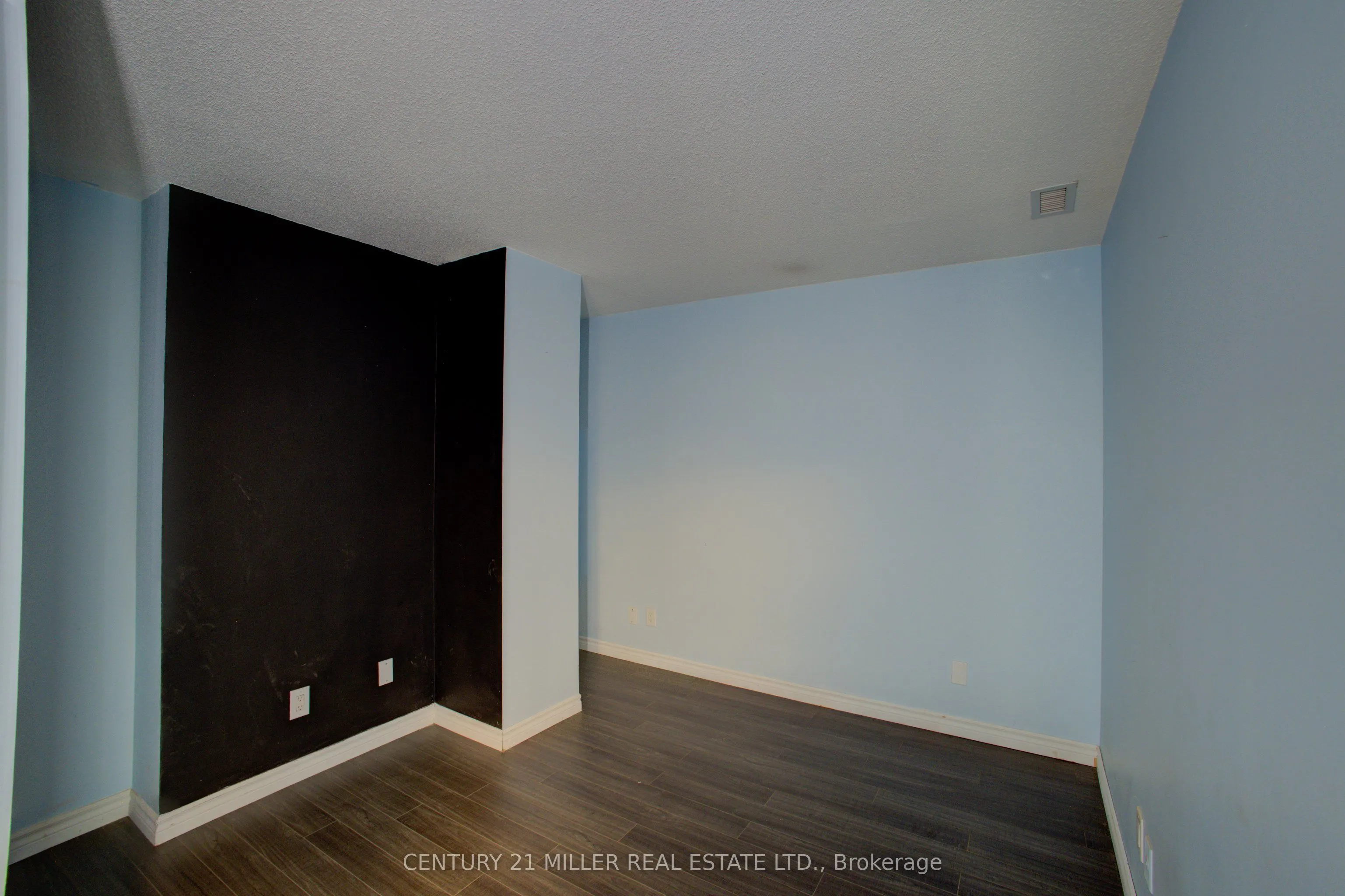 135 James Street S, #315