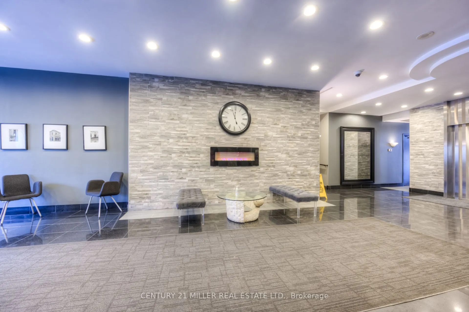 135 James Street S, #315