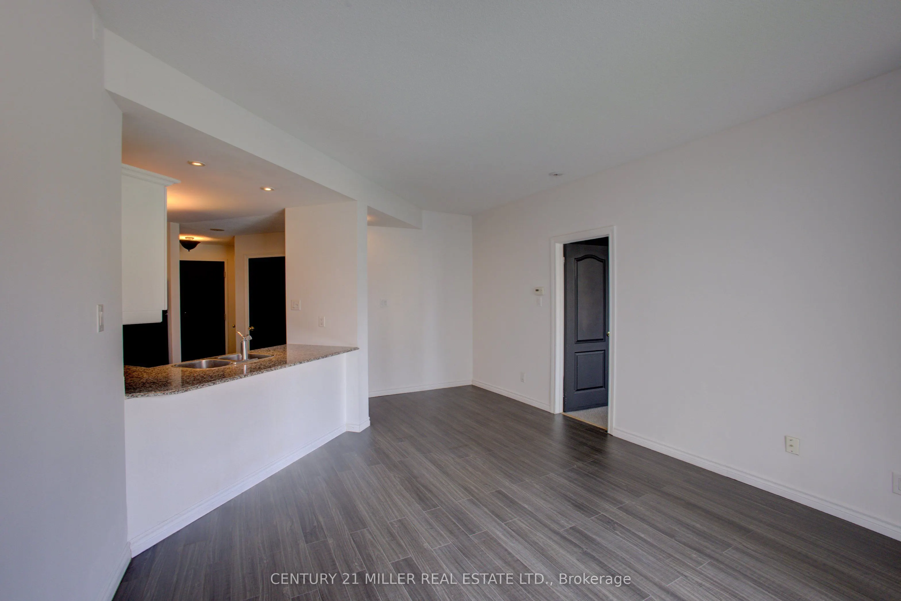 135 James Street S, #315
