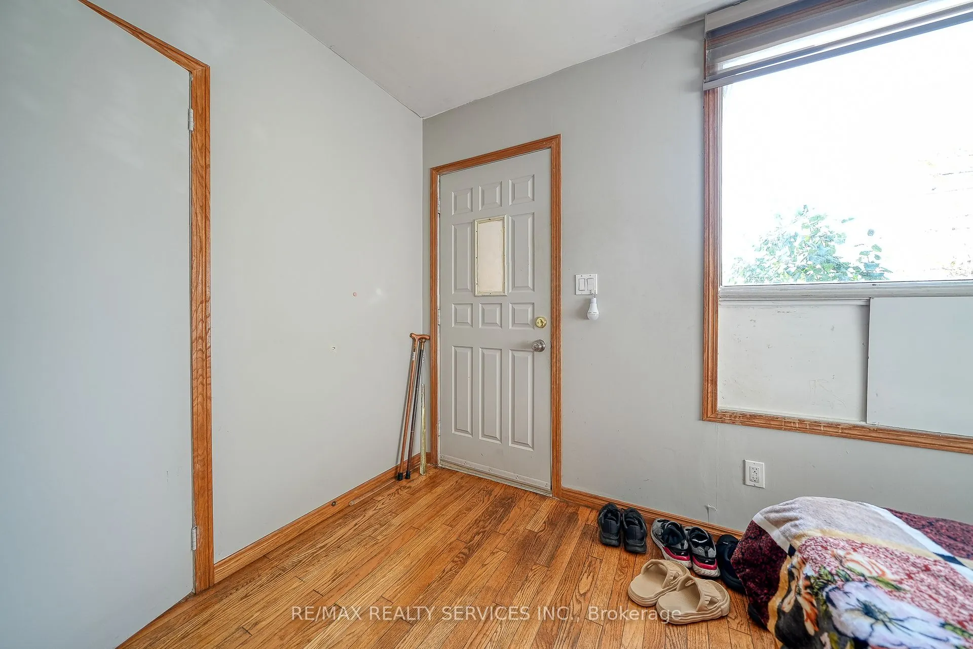 24 Norlan Avenue