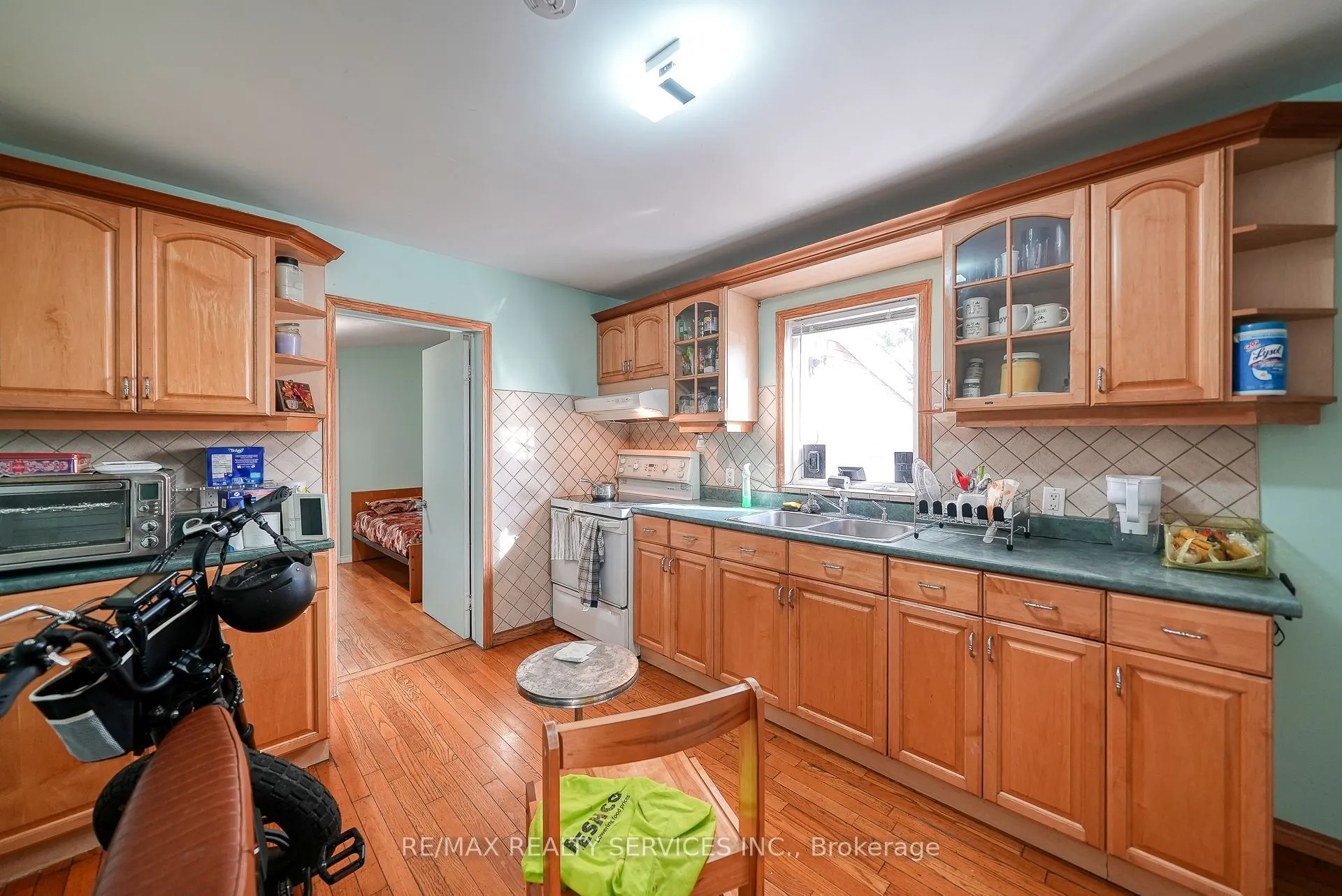 24 Norlan Avenue