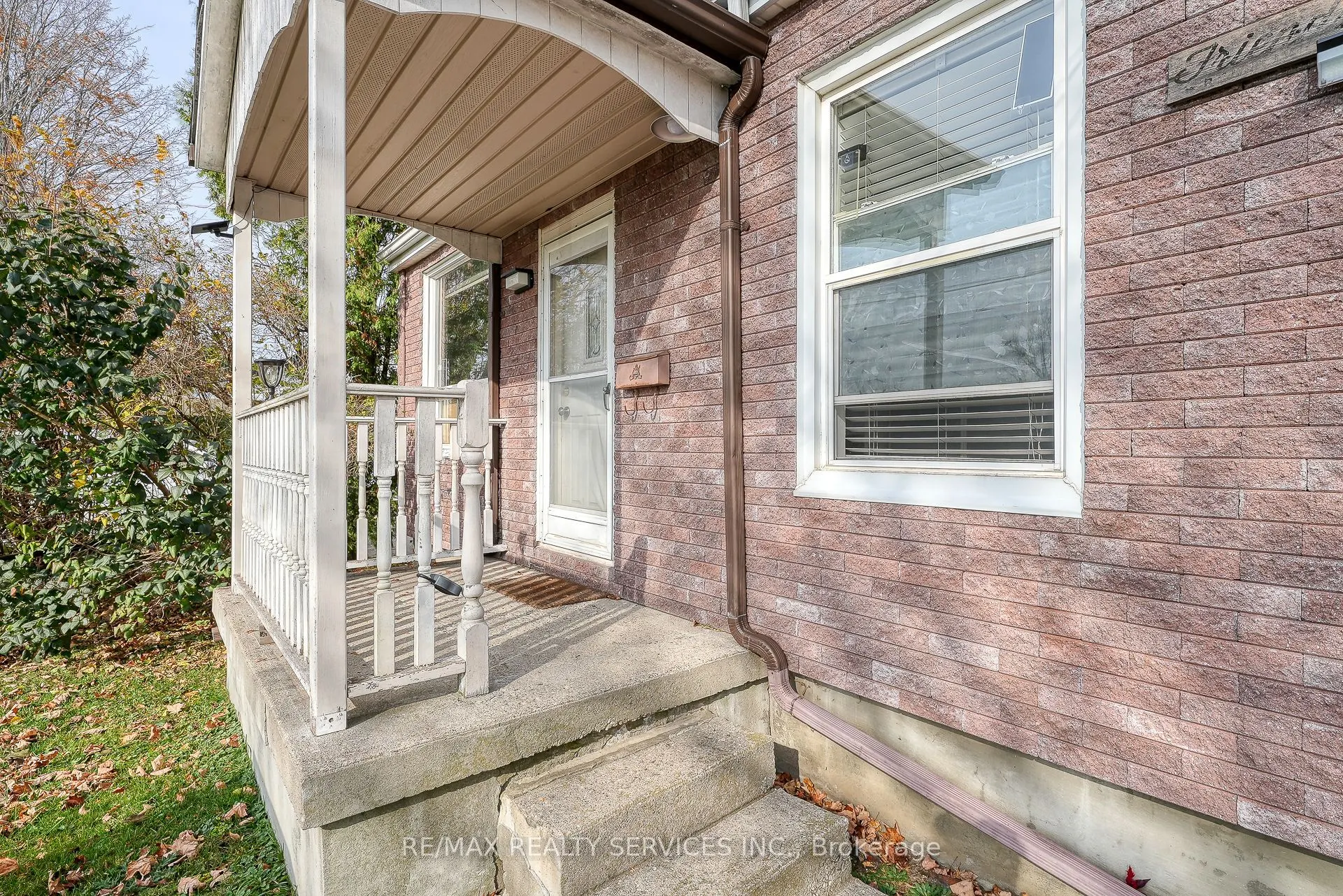 24 Norlan Avenue