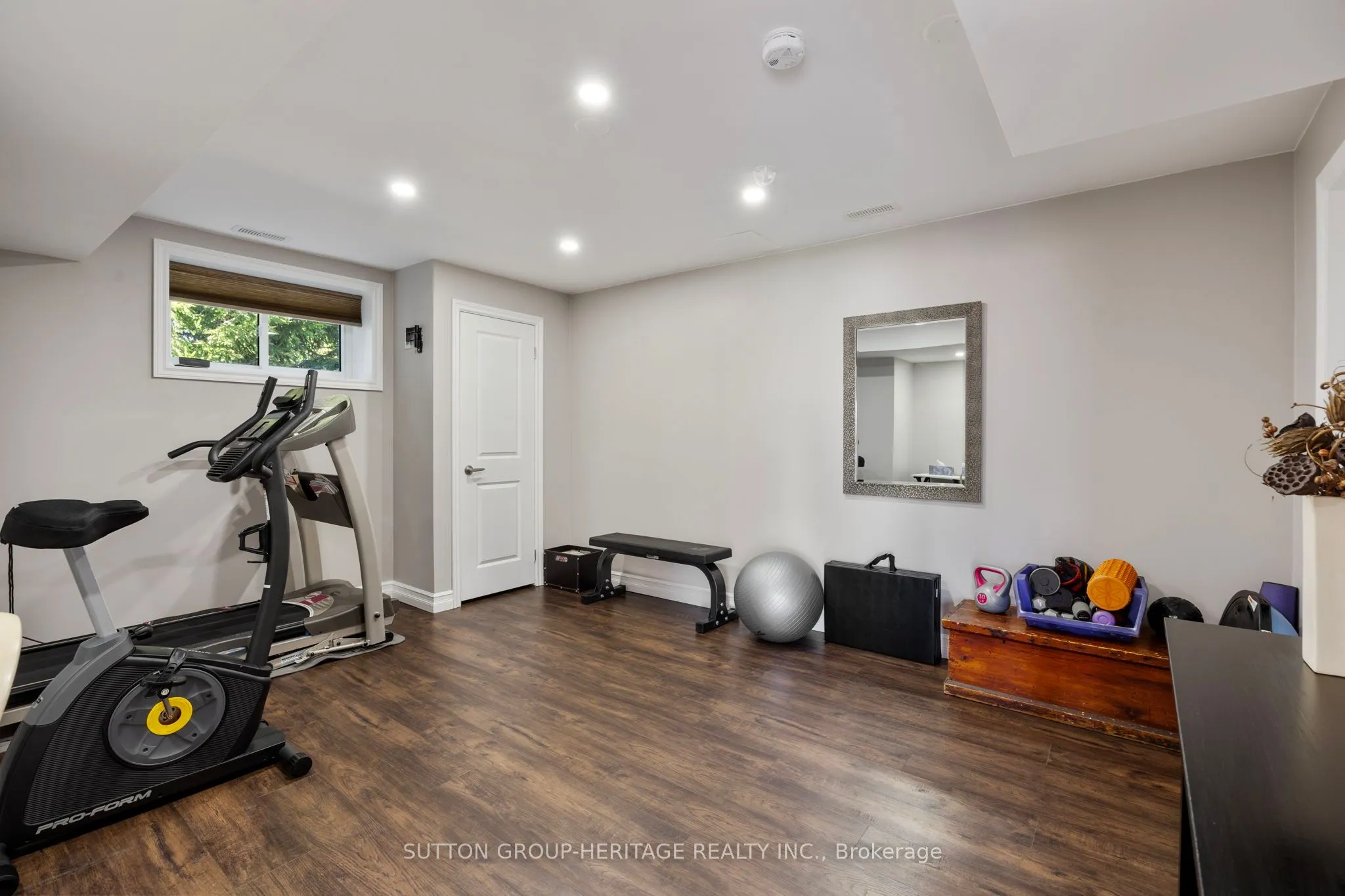52 Hillside Drive