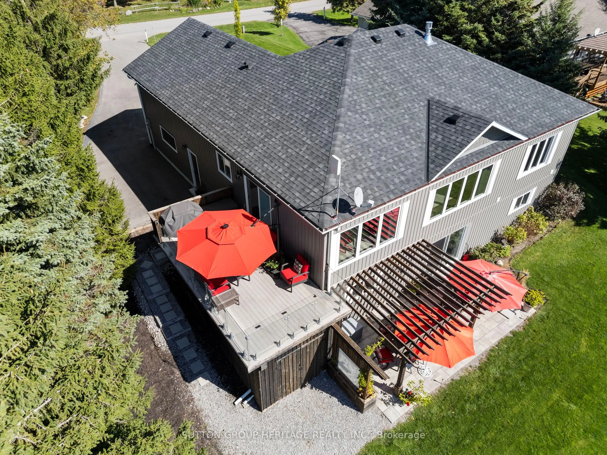 52 Hillside Drive