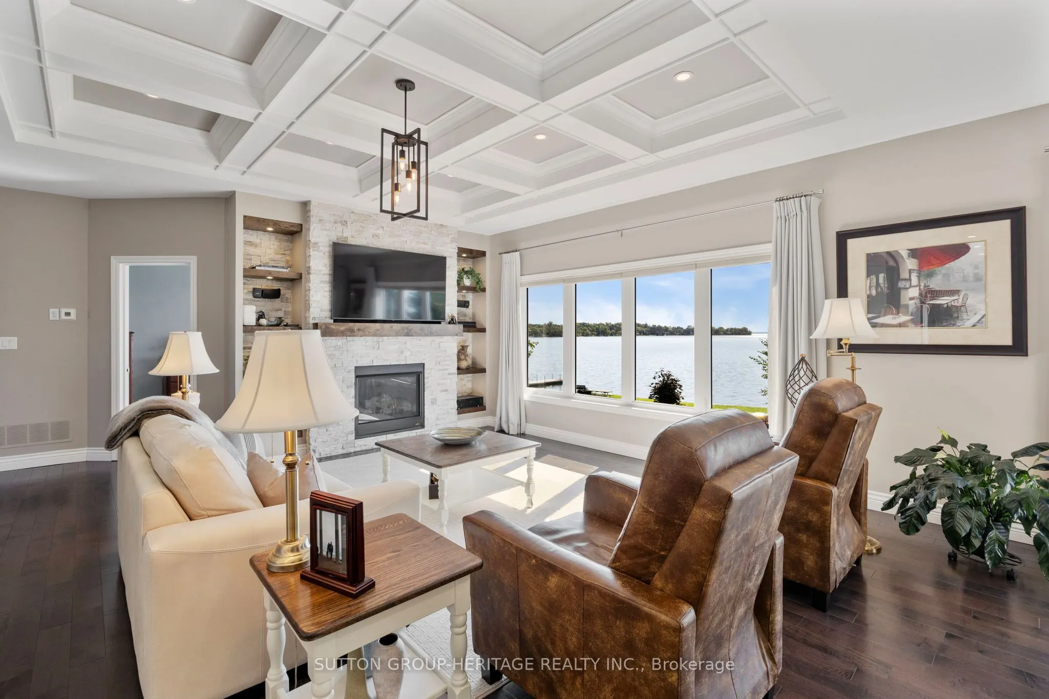 52 Hillside Drive