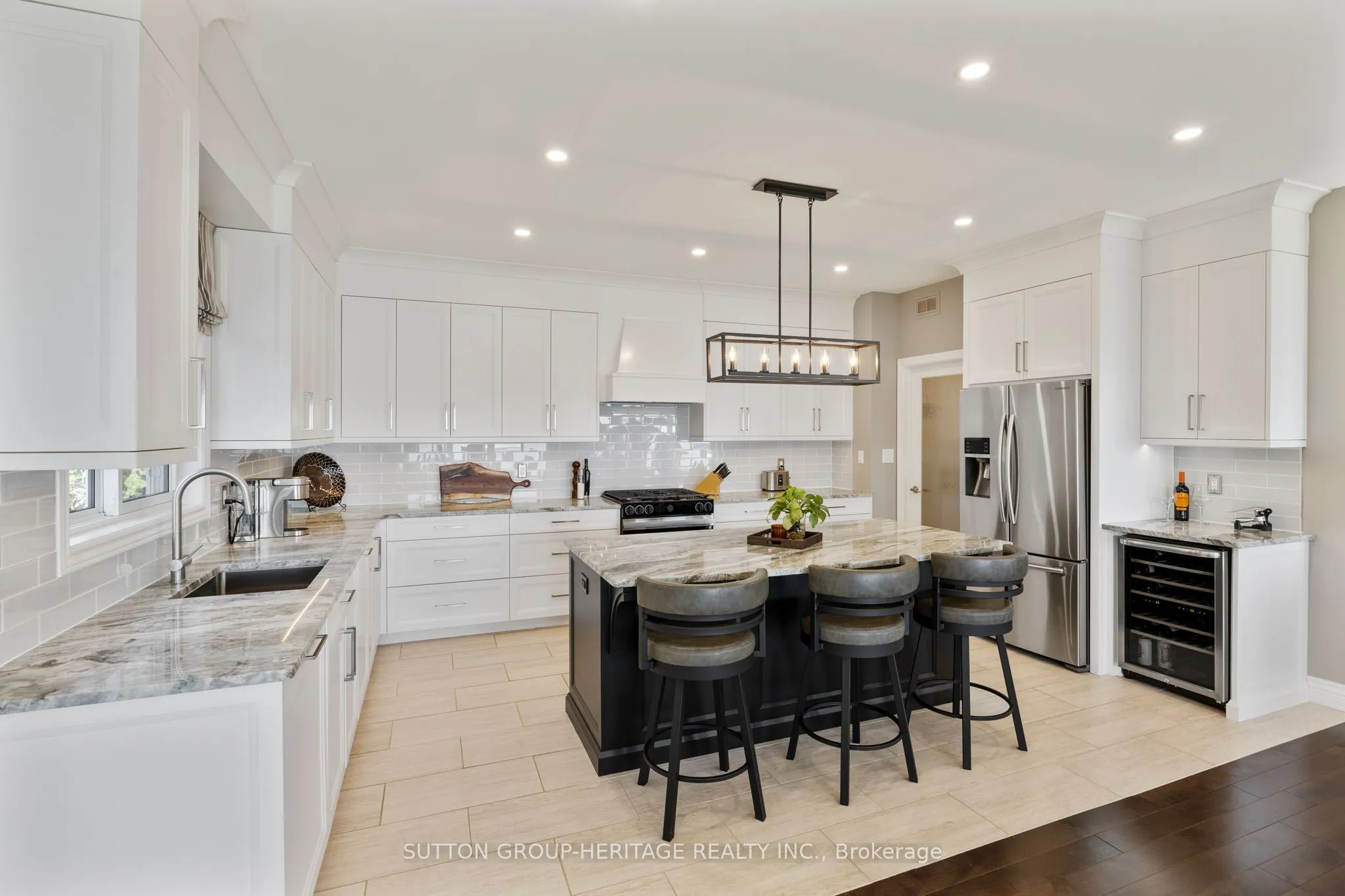 52 Hillside Drive
