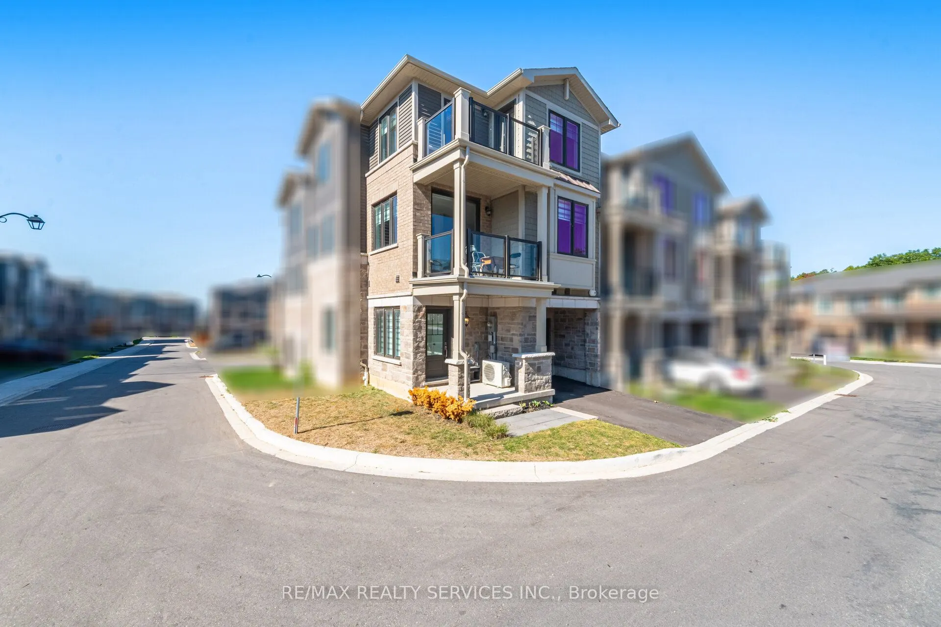 10 Birmingham Drive, #113