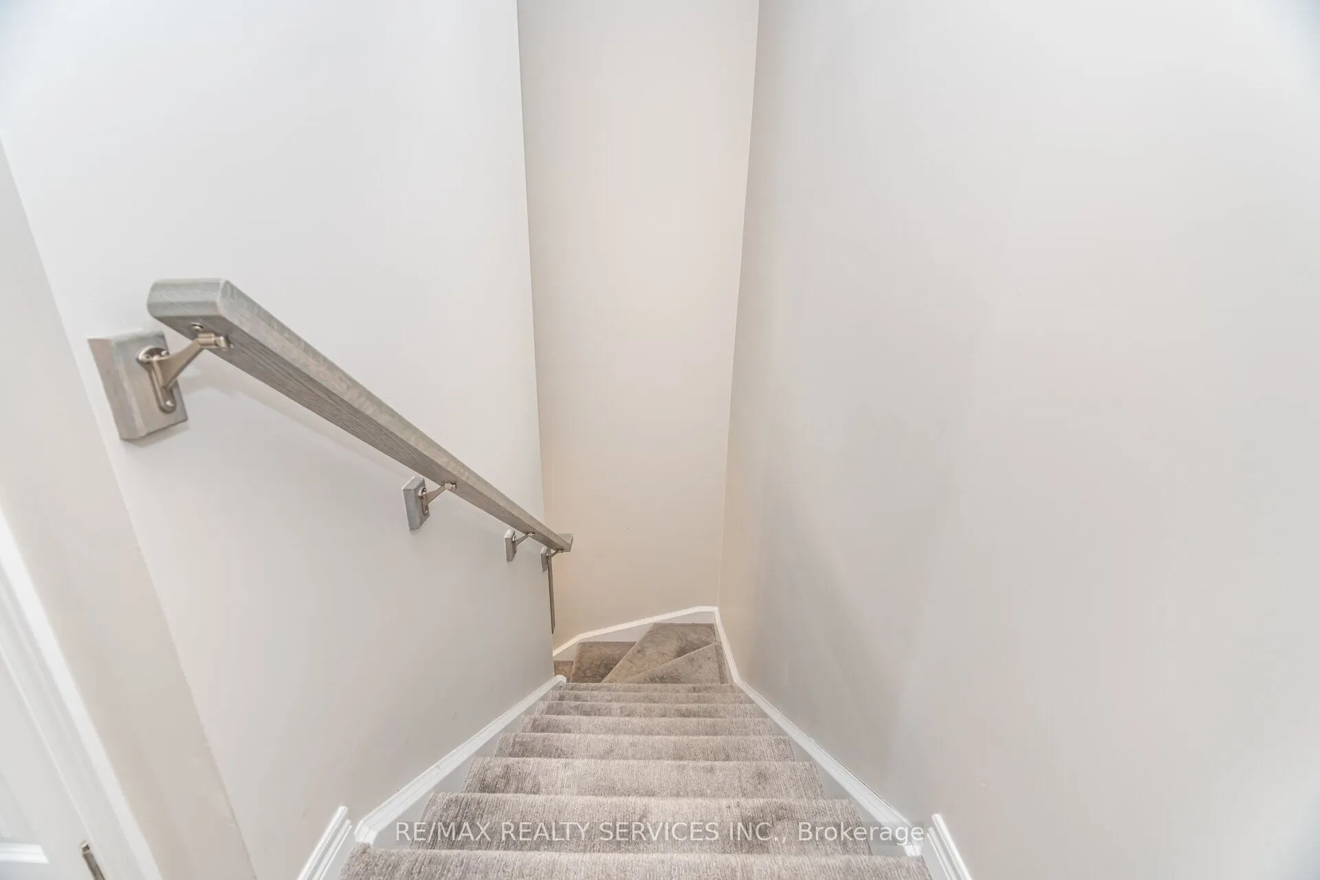 10 Birmingham Drive, #113