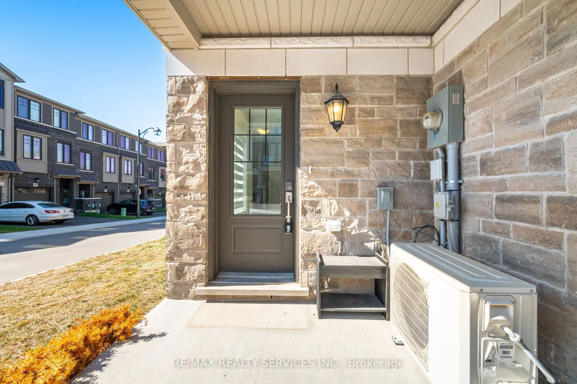 10 Birmingham Drive, #113