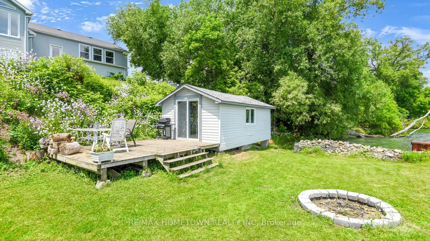 1435 County Road 2 Road