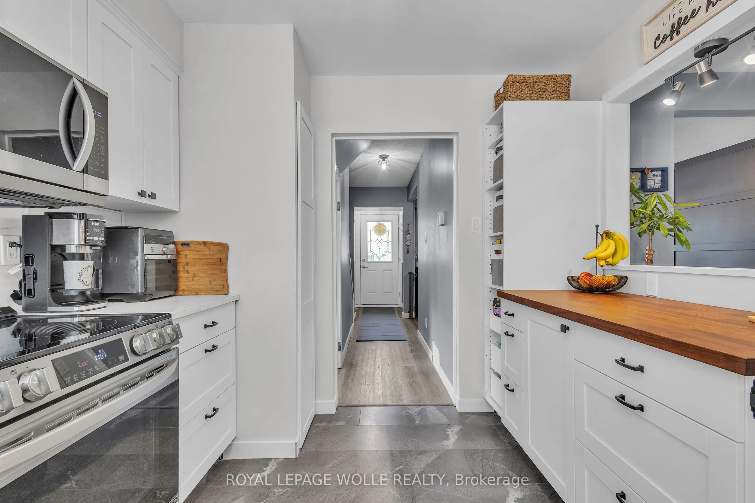 110 Shadeland Crescent