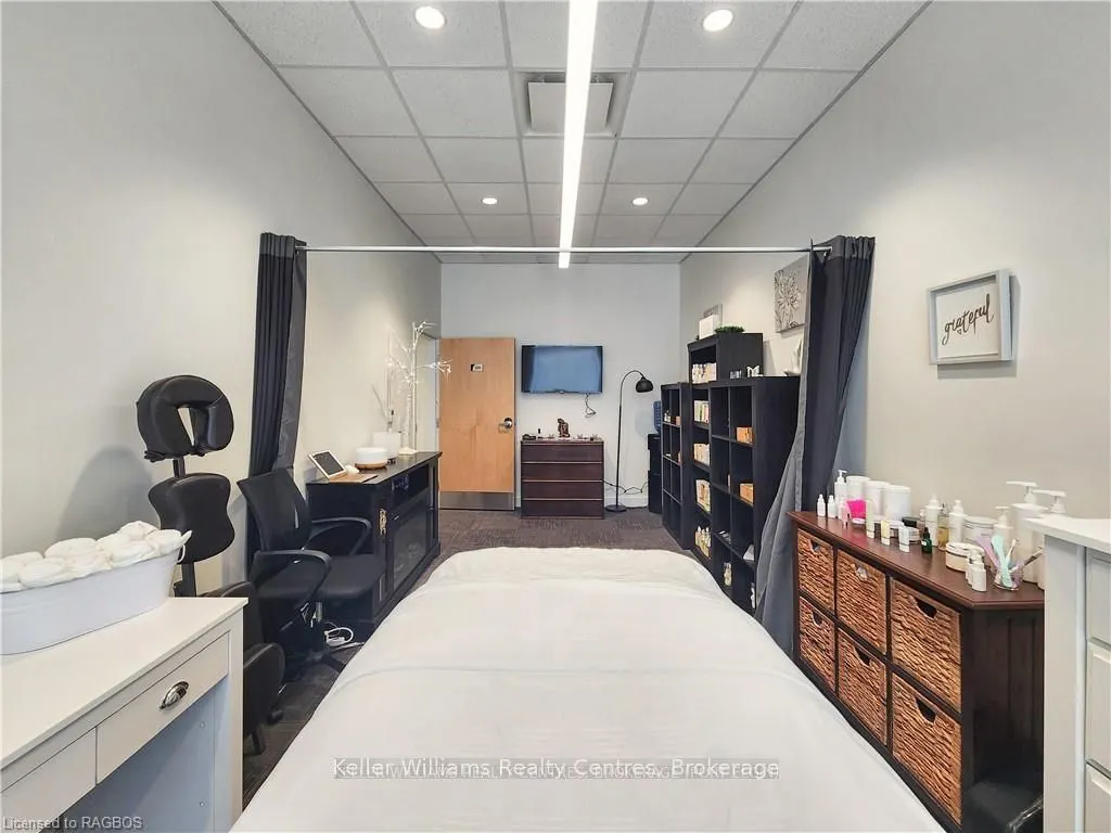 1020 GODERICH Street, #120