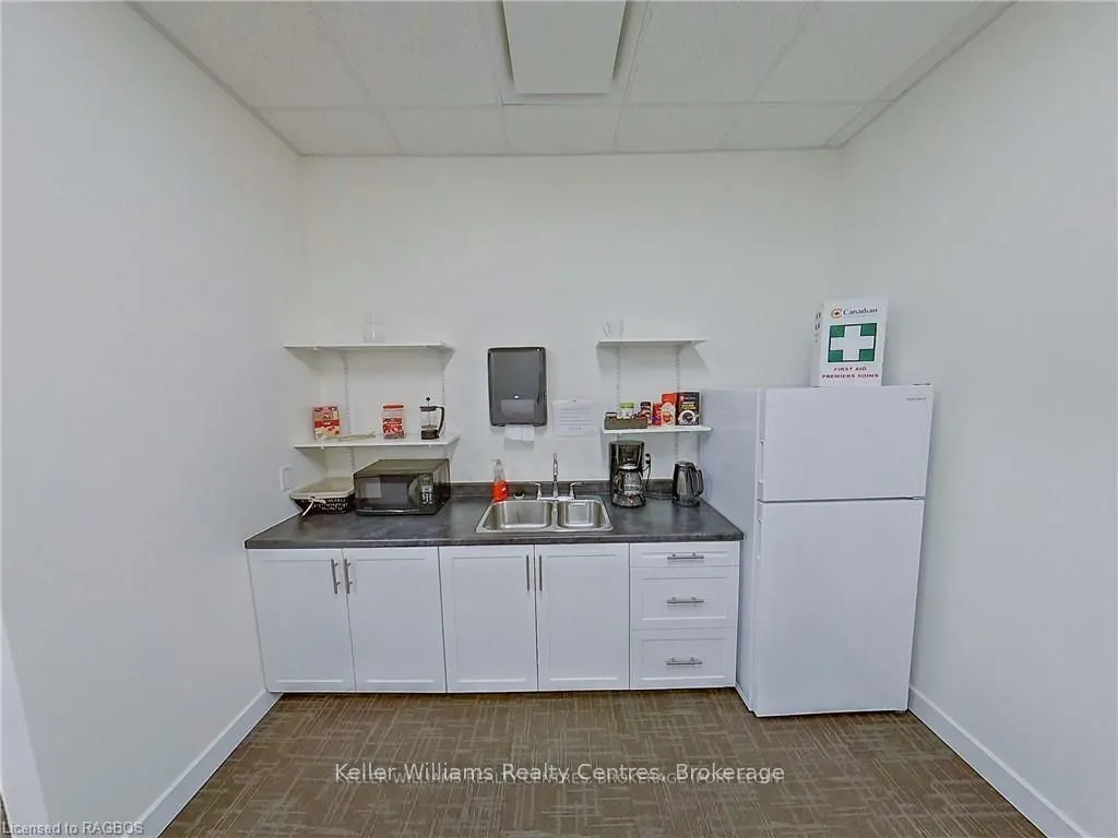 1020 GODERICH Street, #120
