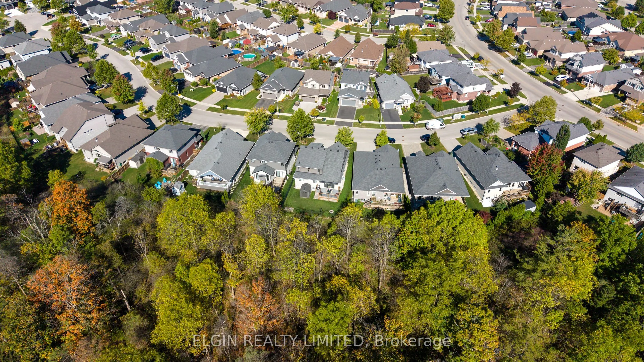 8 Deerfield Court