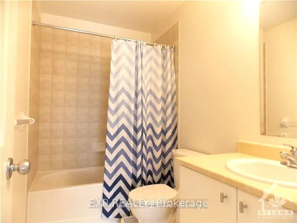 169 sorento Street E