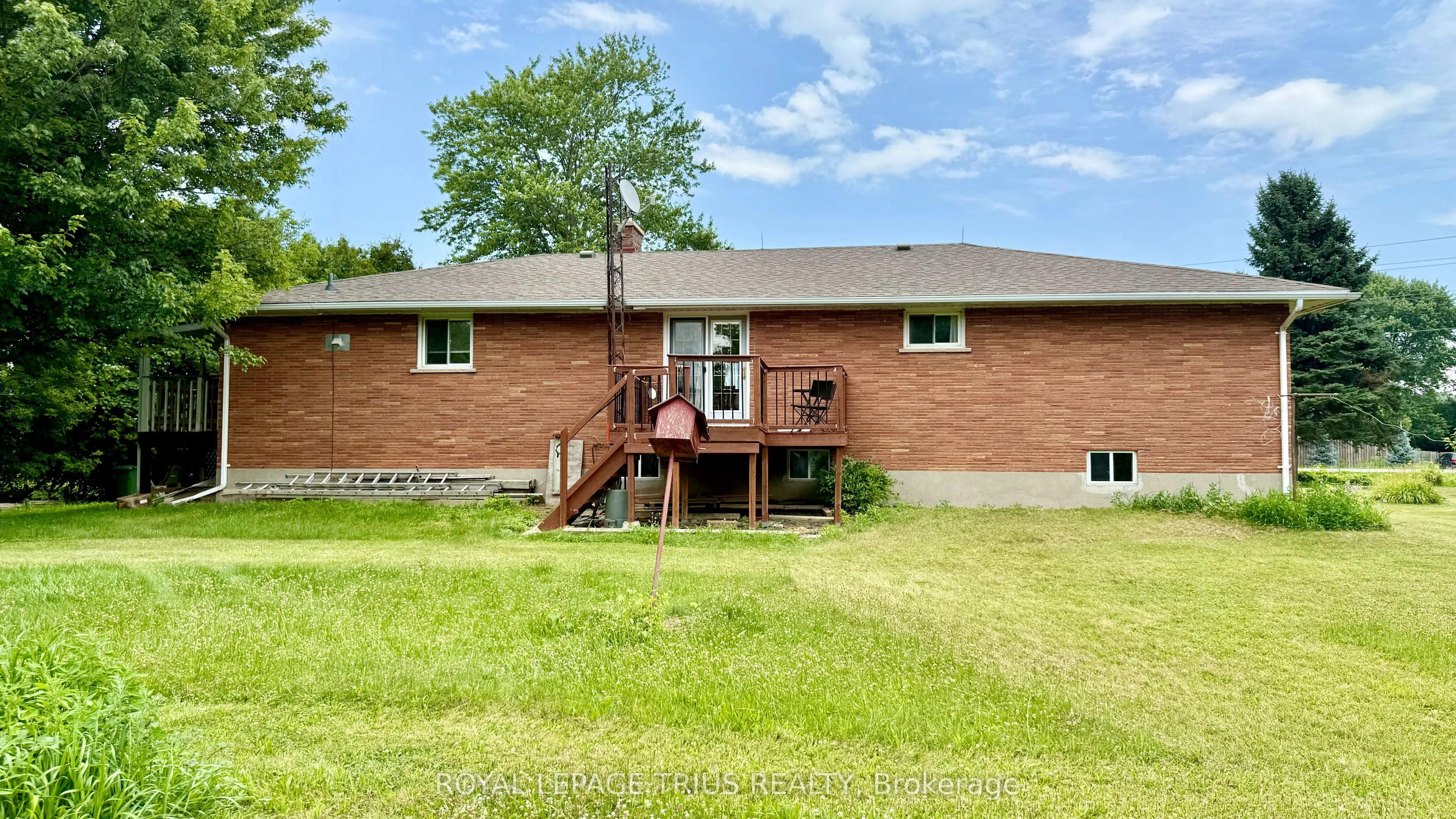 1665 COCKSHUTT Road