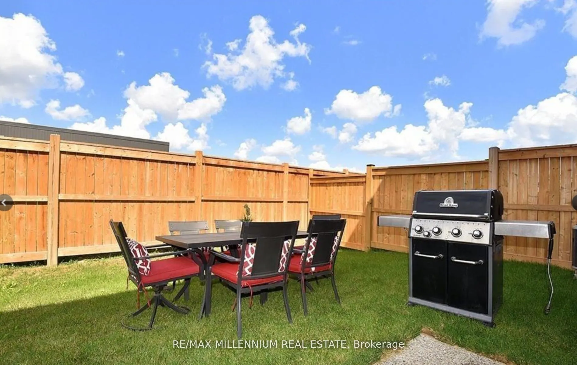 29 Hibiscus Lane