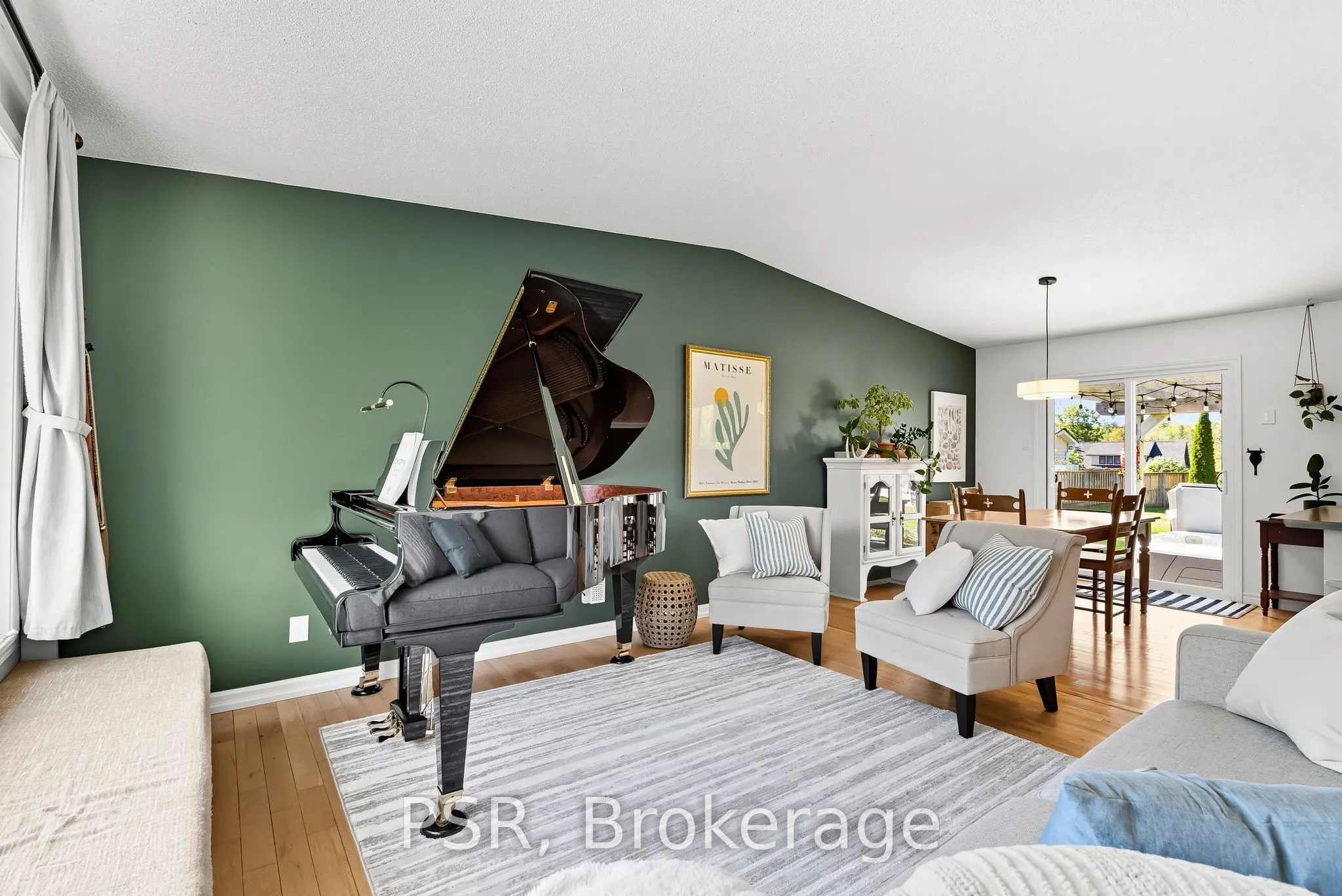 15 Cowans Drive