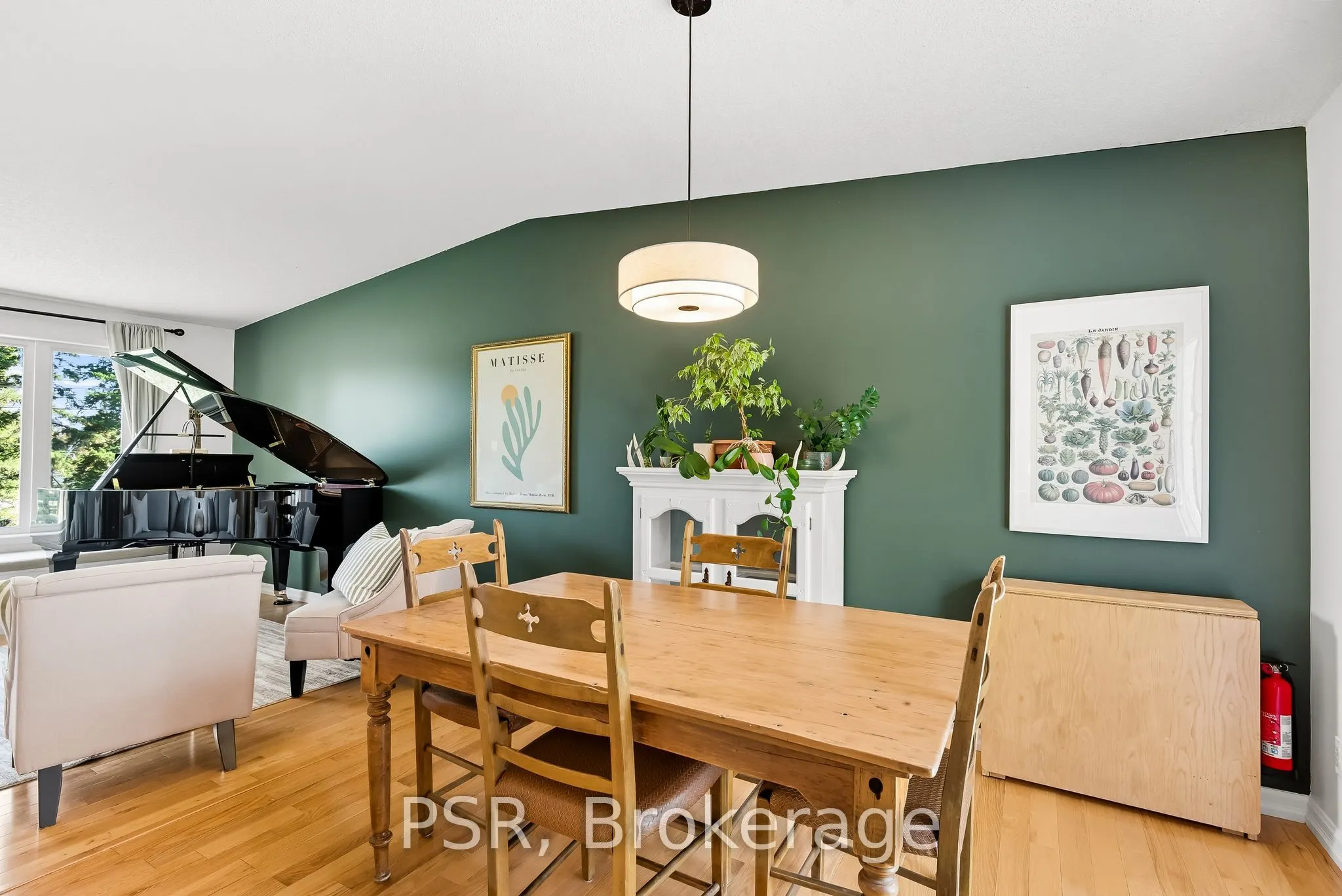 15 Cowans Drive