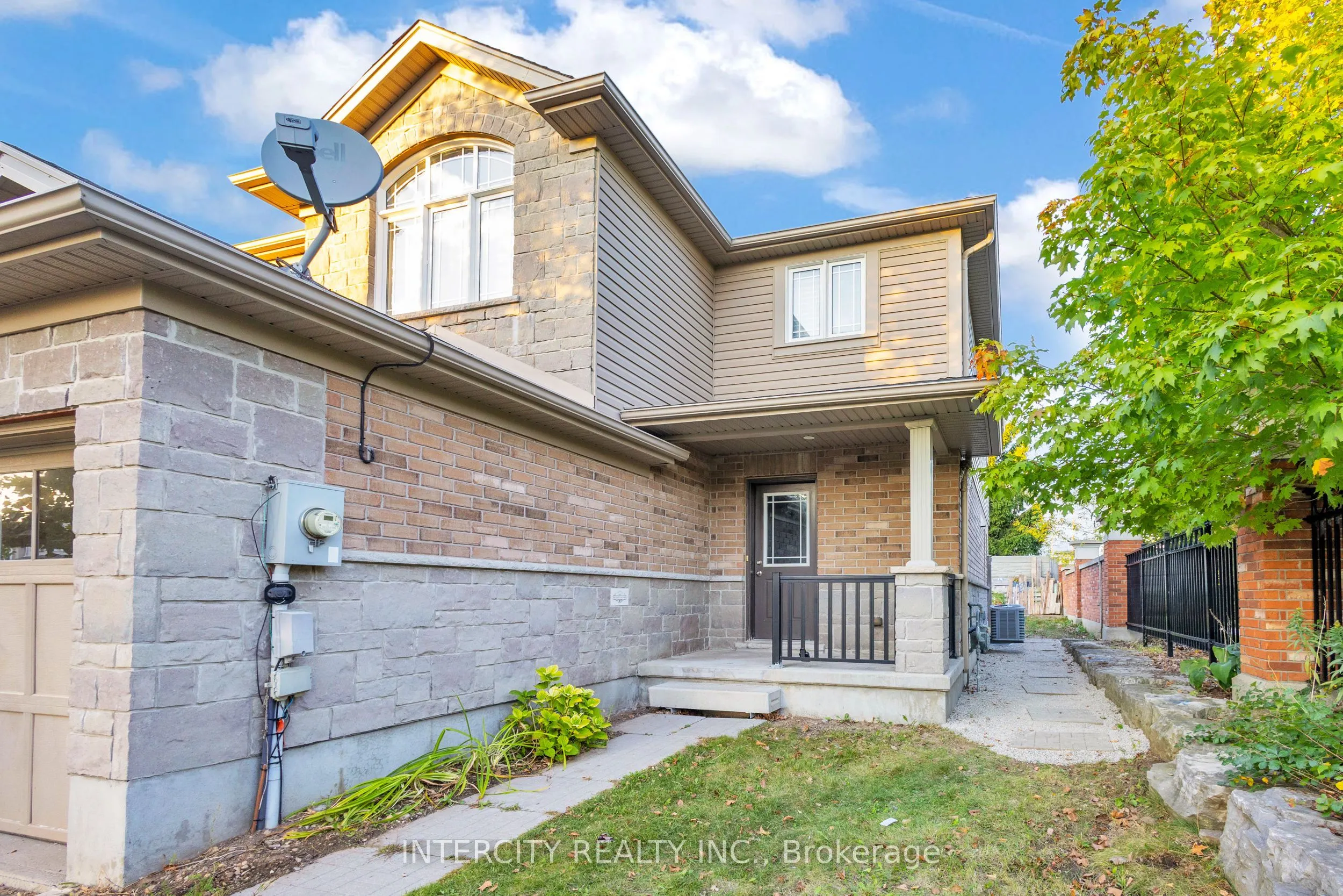 51 Laughland Lane