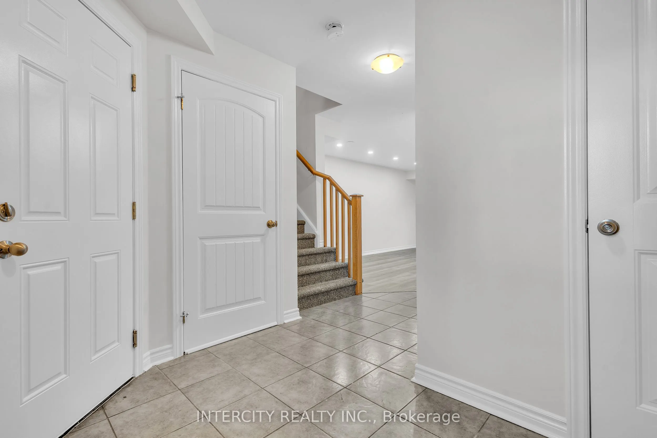 51 Laughland Lane