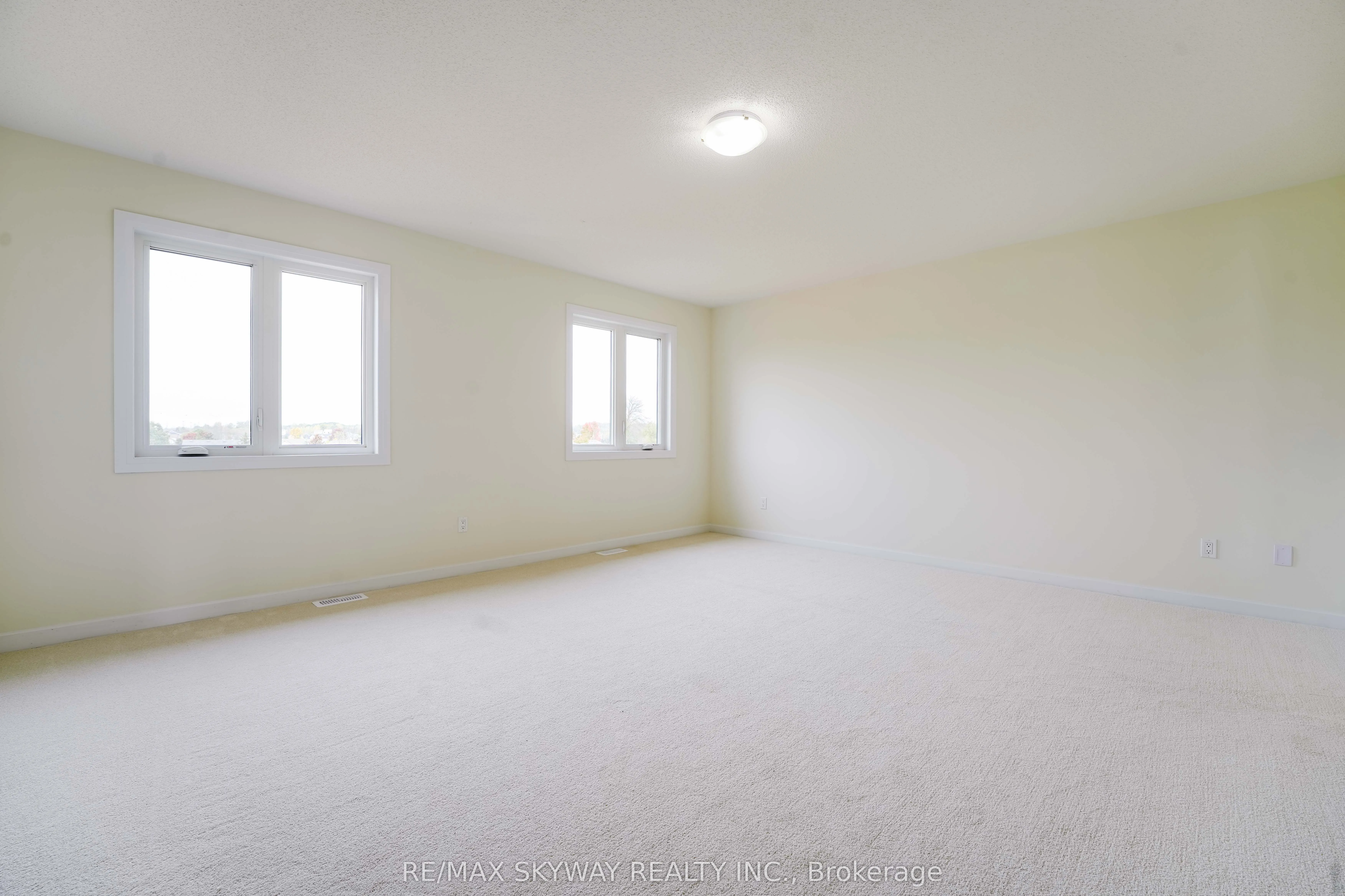 76 Golf Links Drive