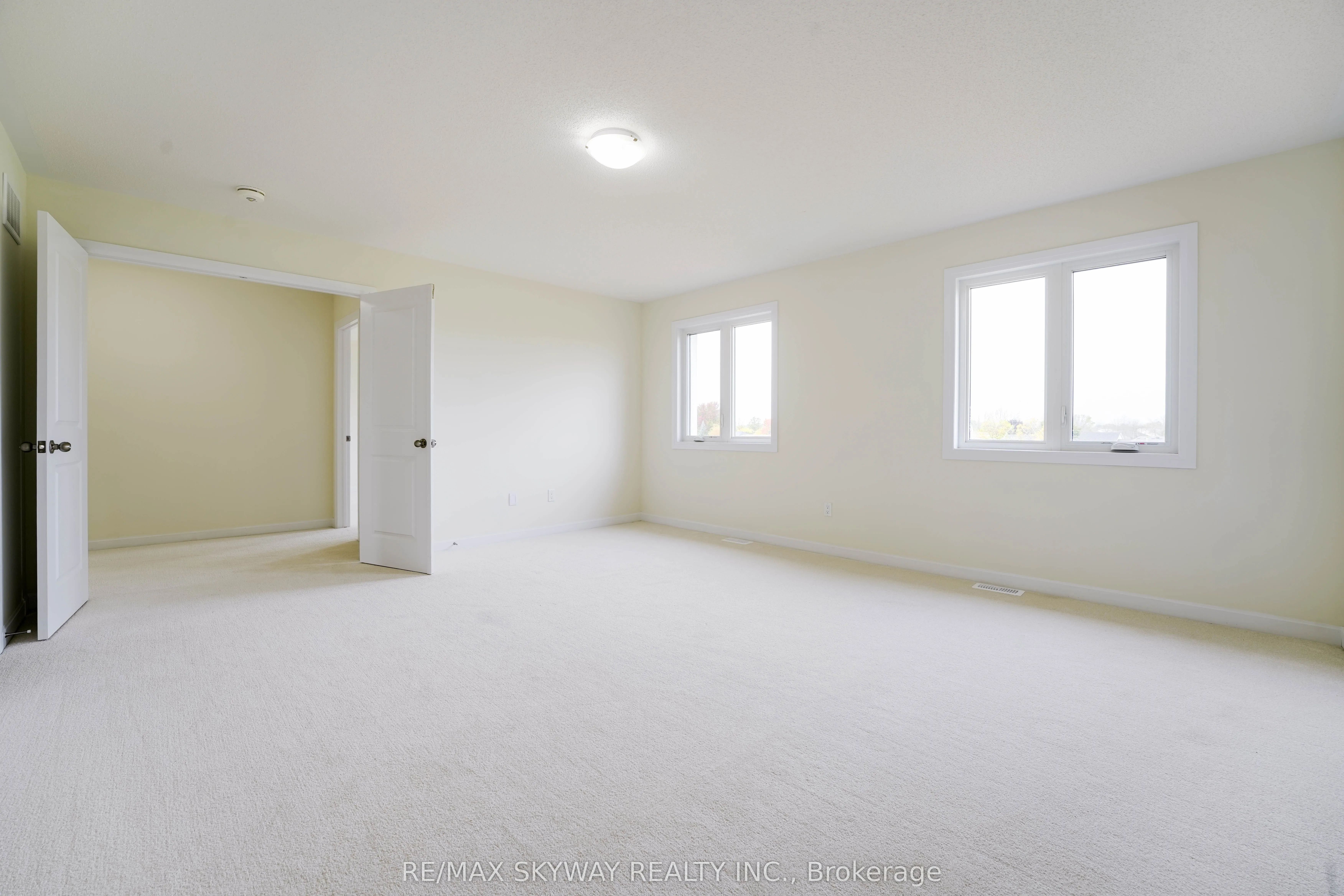76 Golf Links Drive