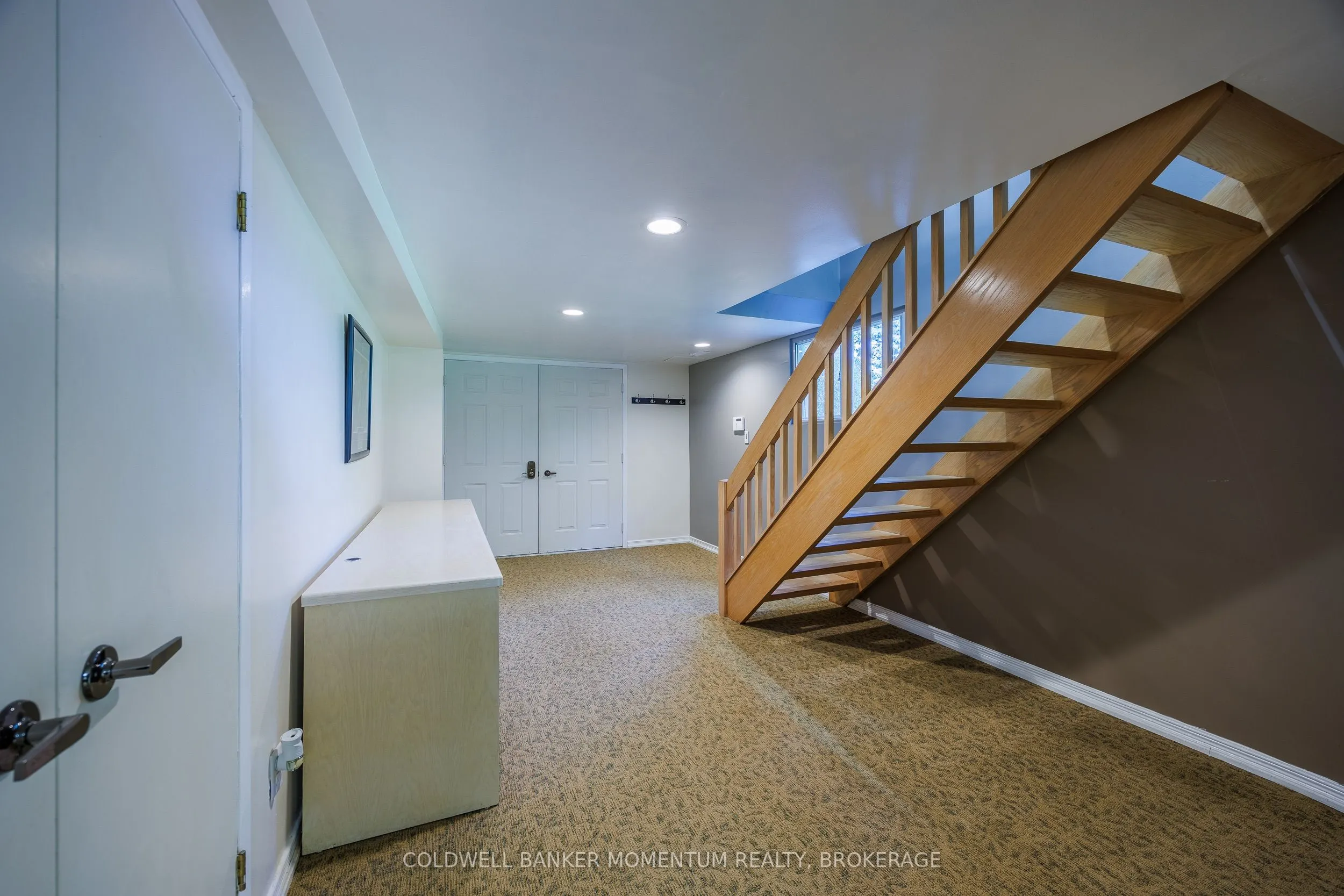 1285 Cockshutt Road, R.R. # 4 Road