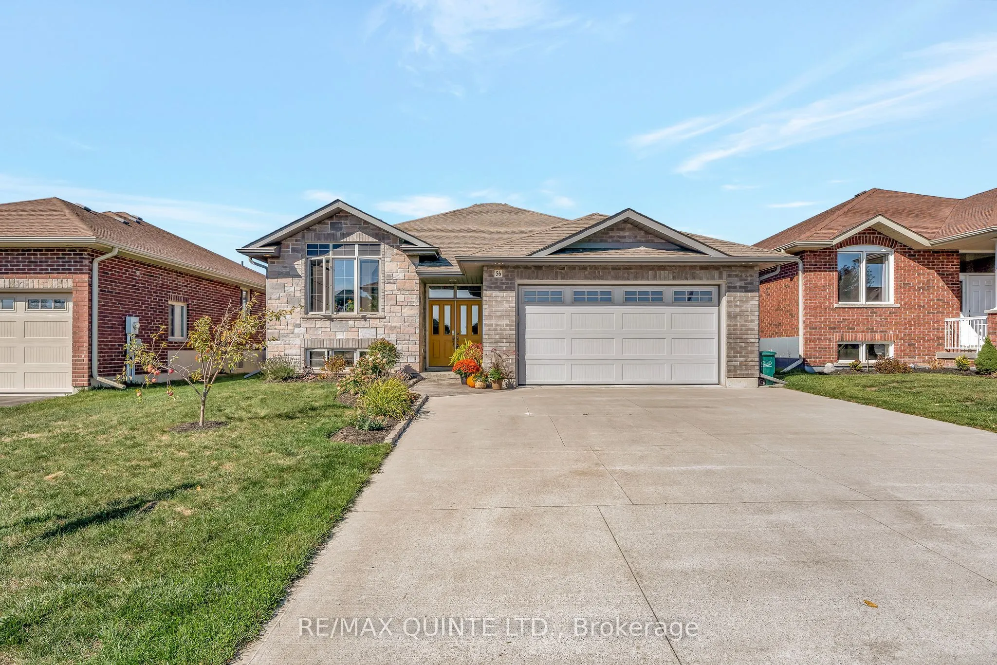 56 McIntosh Crescent