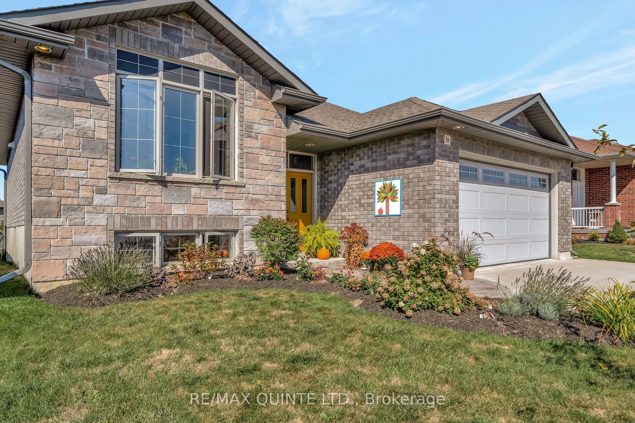 56 McIntosh Crescent