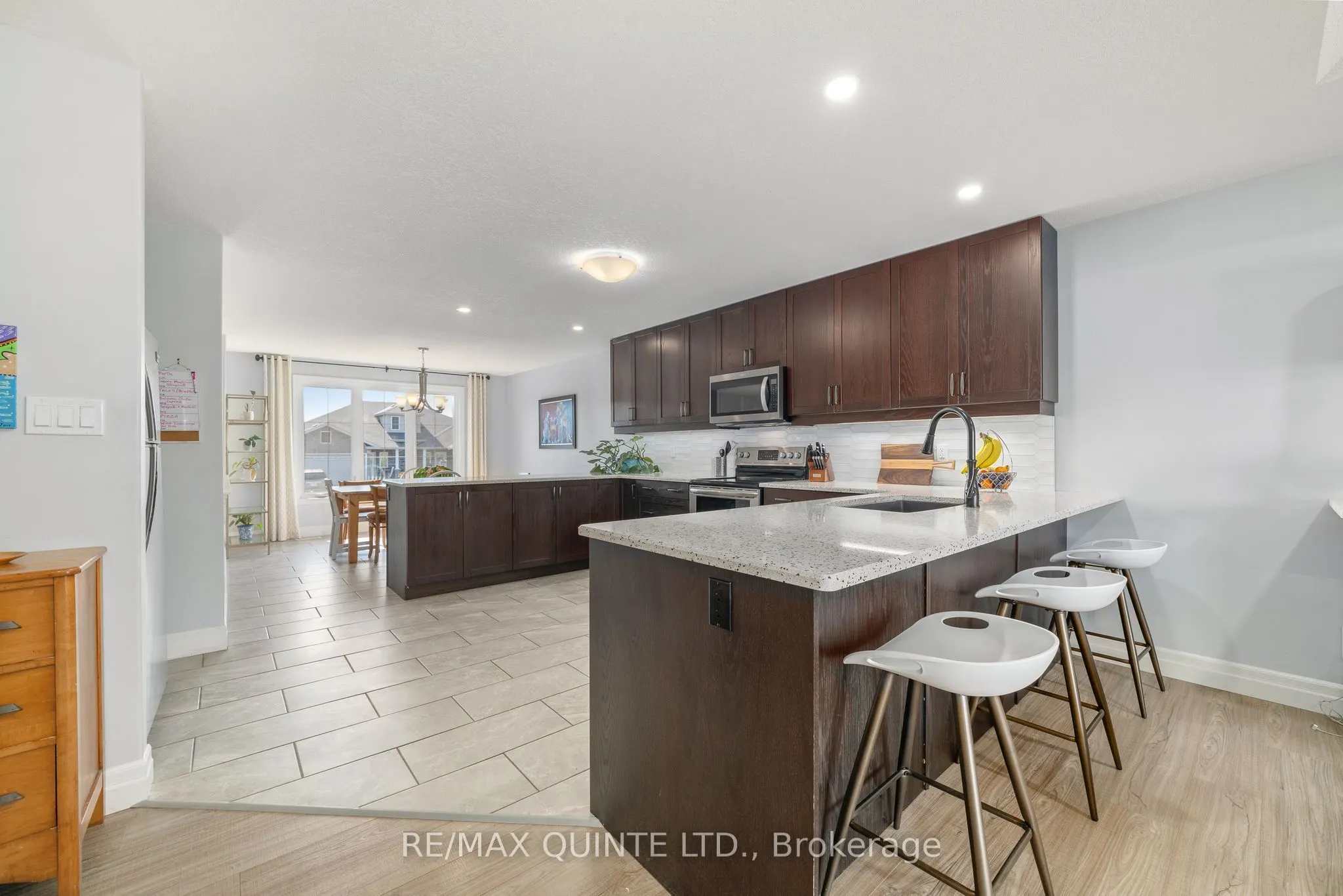 56 McIntosh Crescent