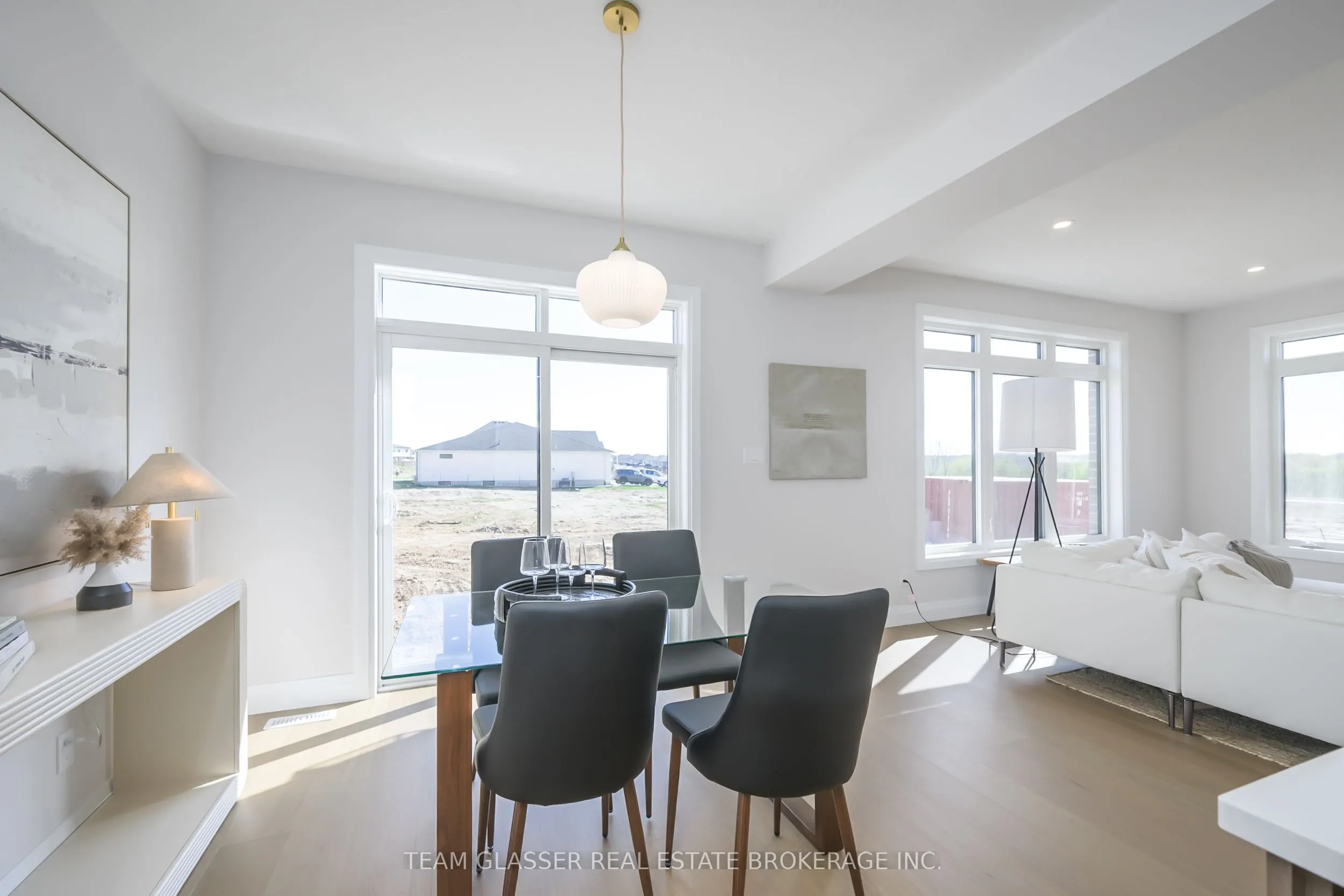 72 ALLISTER Drive