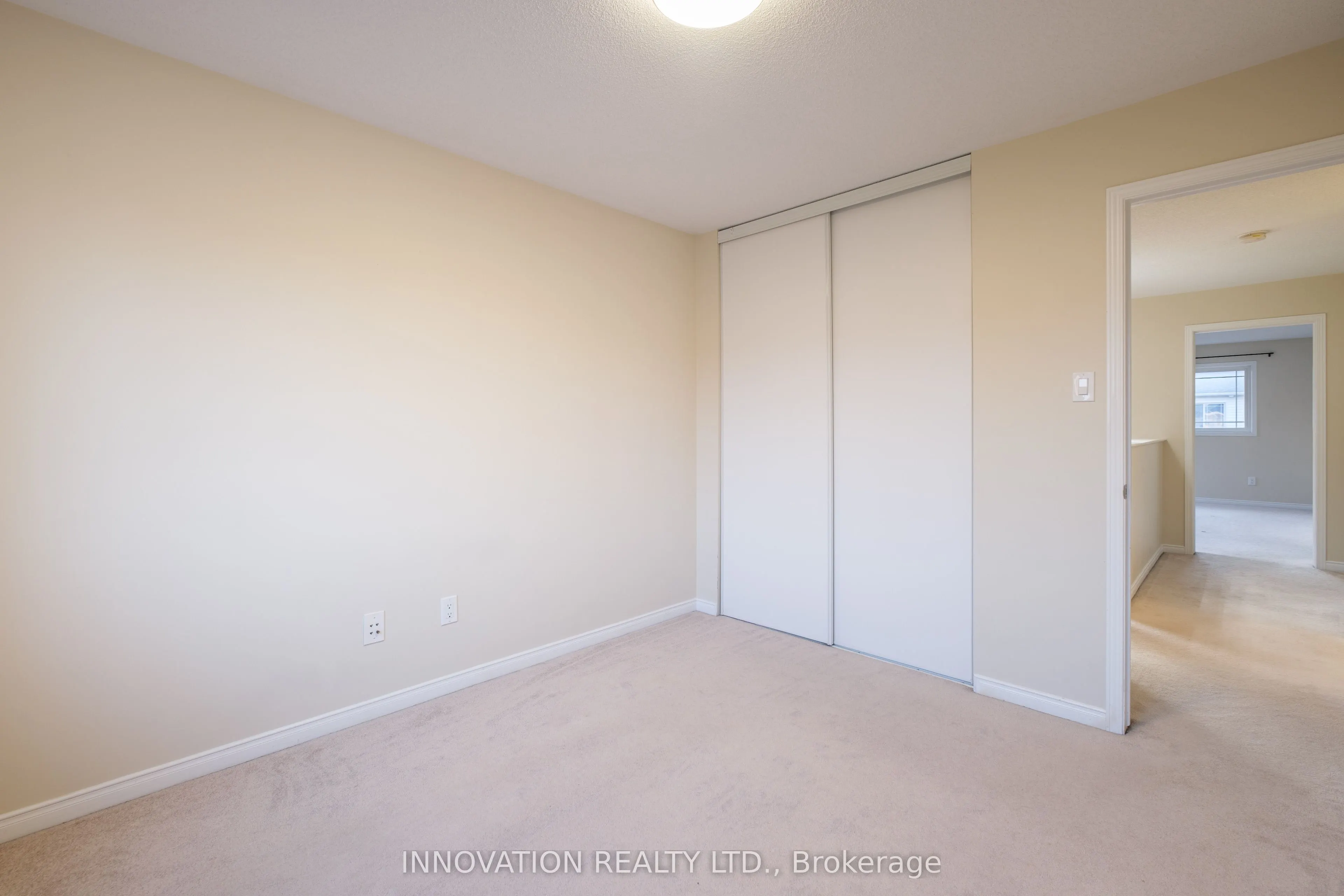 1609 Westhall Way N