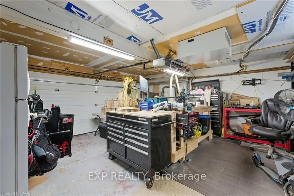 86 Sugar Maple Street