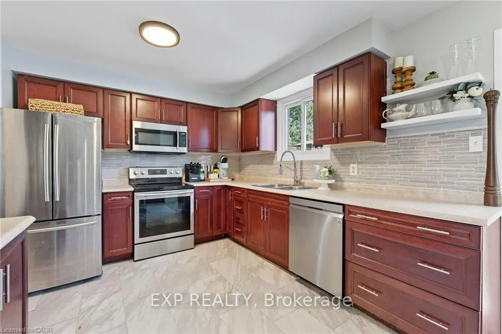 86 Sugar Maple Street