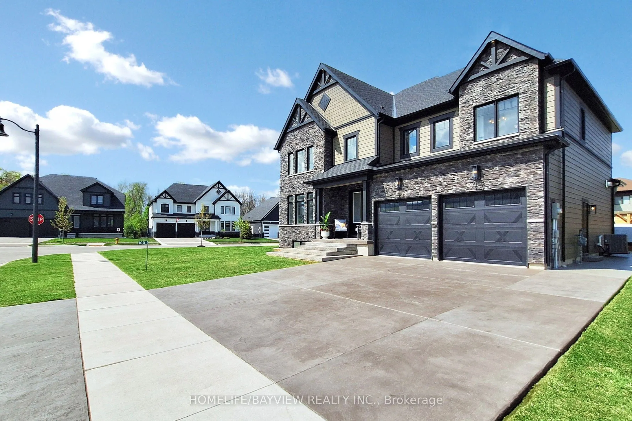 100 Reed Way